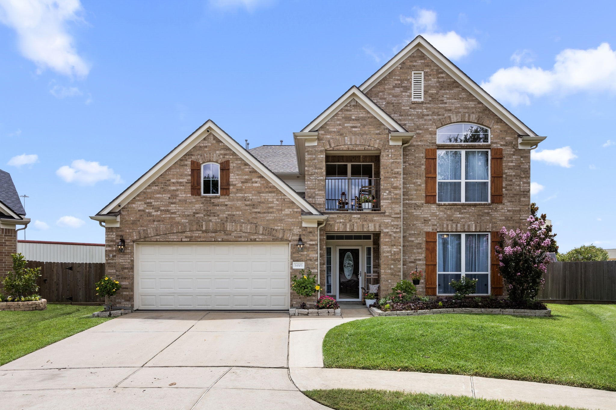 14303 W Oblong Circle