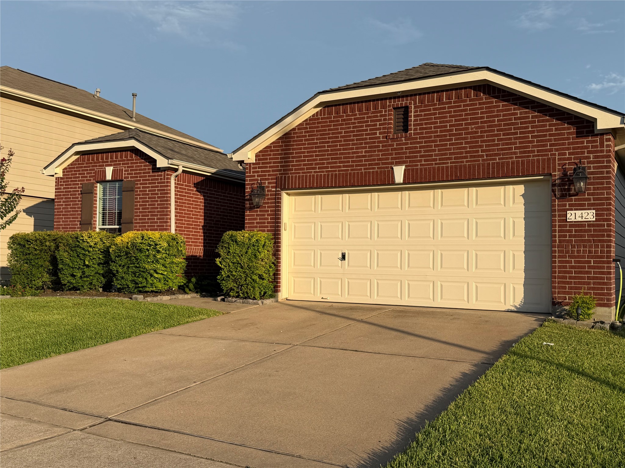 21423 Rioja Bluff Lane Property Photo