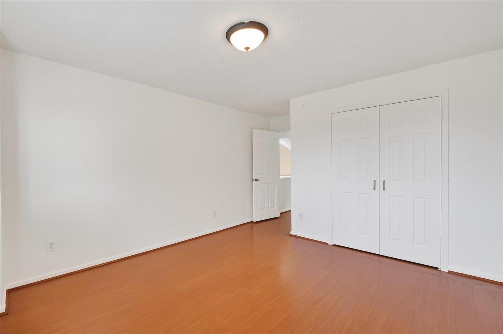 10319 Stanbrook Drive Property Photo 24