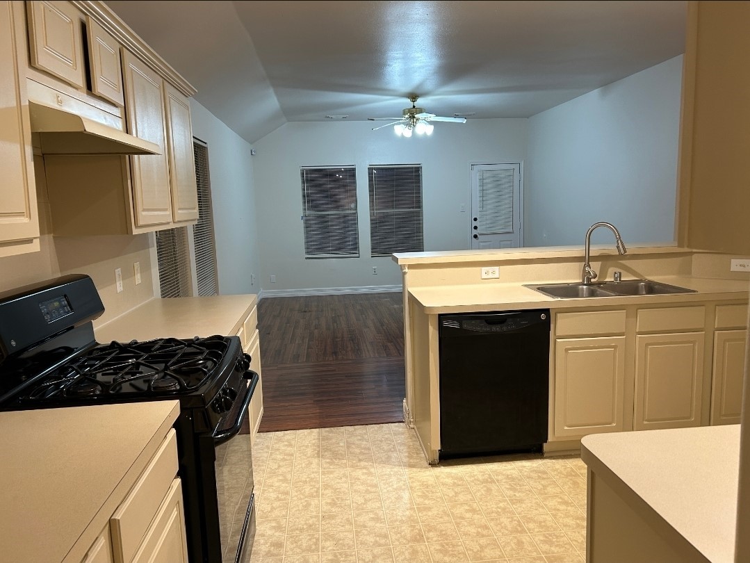 12618 Roxdale Ridge Drive Property Photo 9