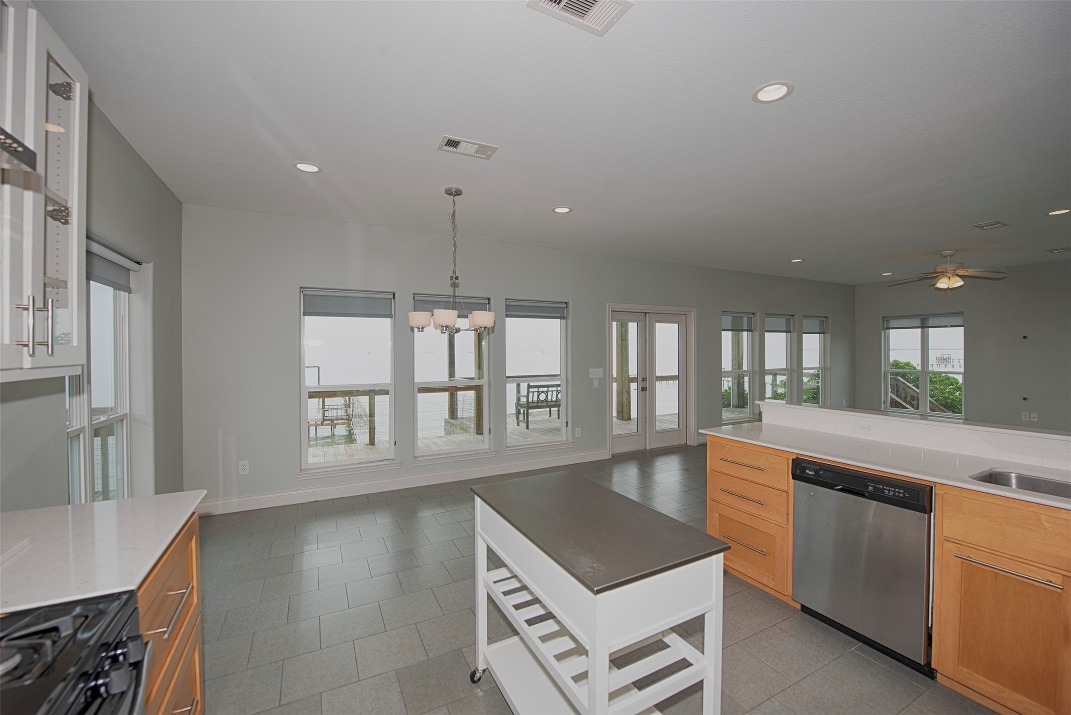 501 2nd Street Property Photo 10