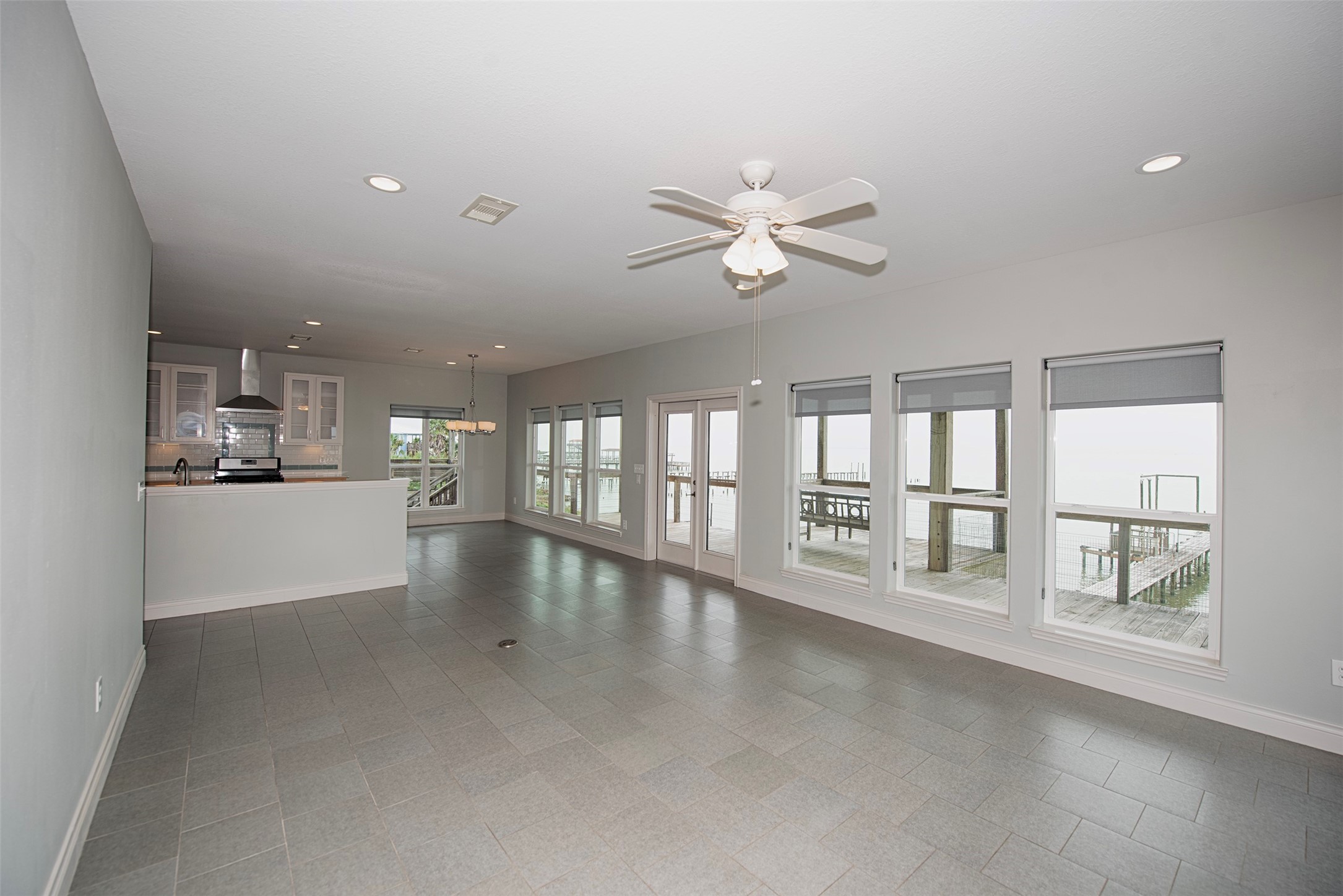 501 2nd Street Property Photo 13