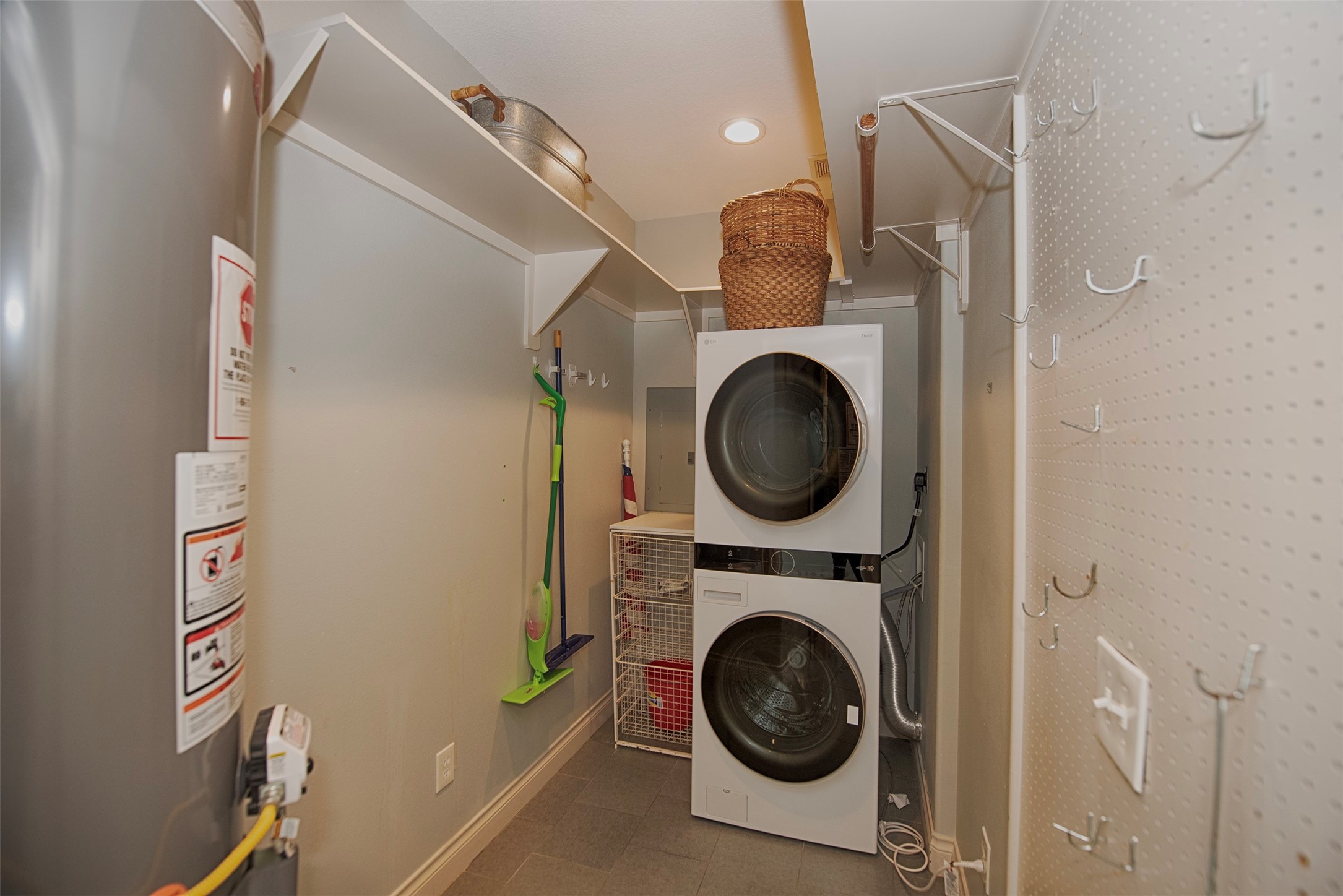 501 2nd Street Property Photo 26