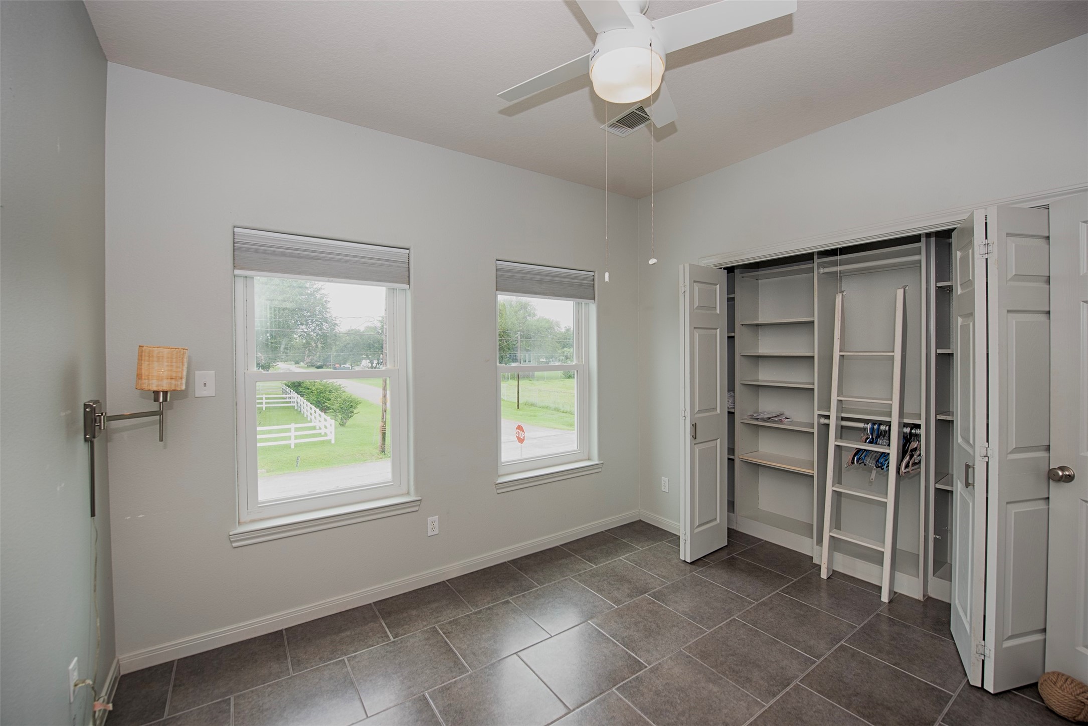 501 2nd Street Property Photo 32