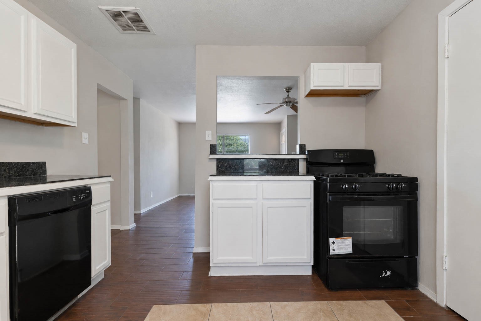 7217 Parker Road Property Photo 3