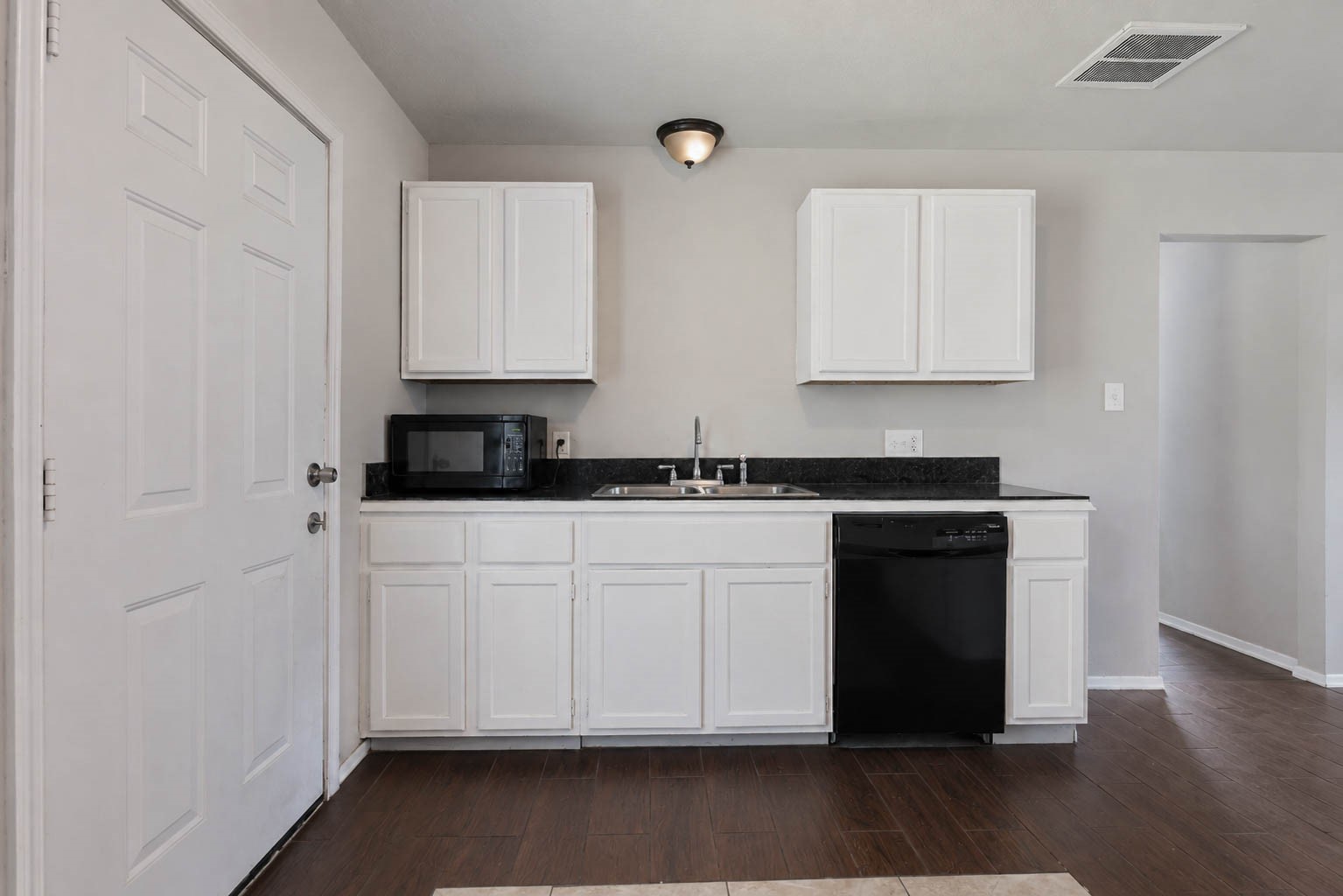 7217 Parker Road Property Photo 4