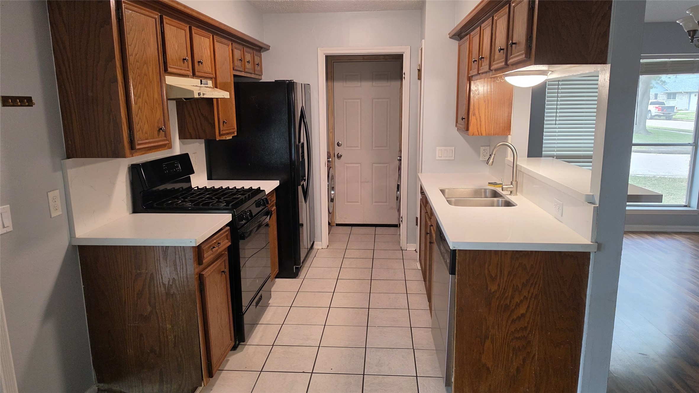 1502 Sudbury Drive Property Photo 8