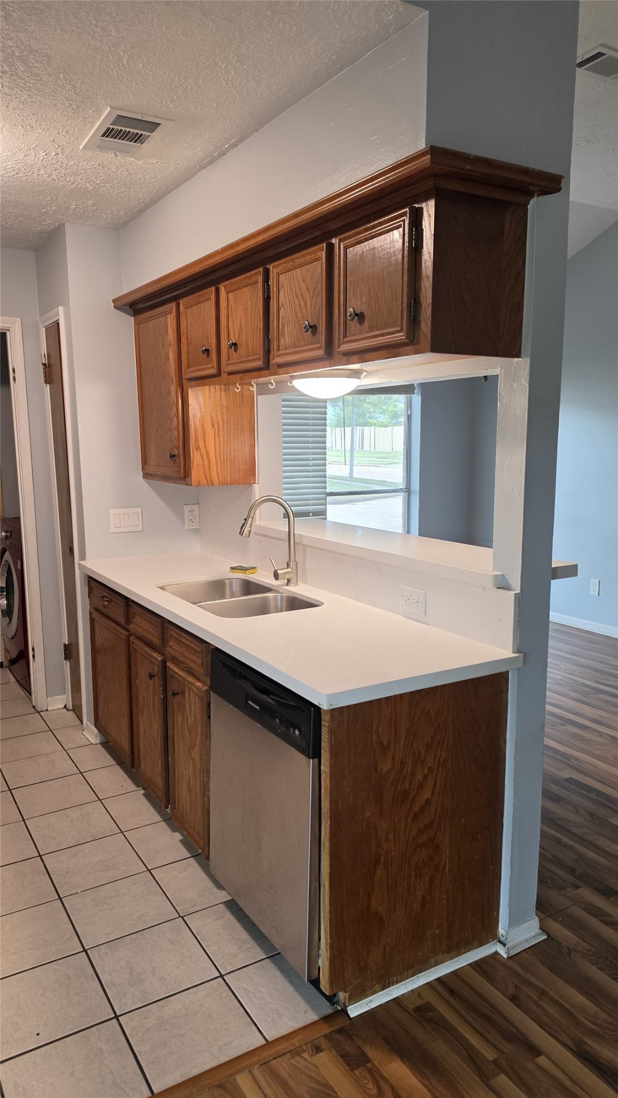 1502 Sudbury Drive Property Photo 10