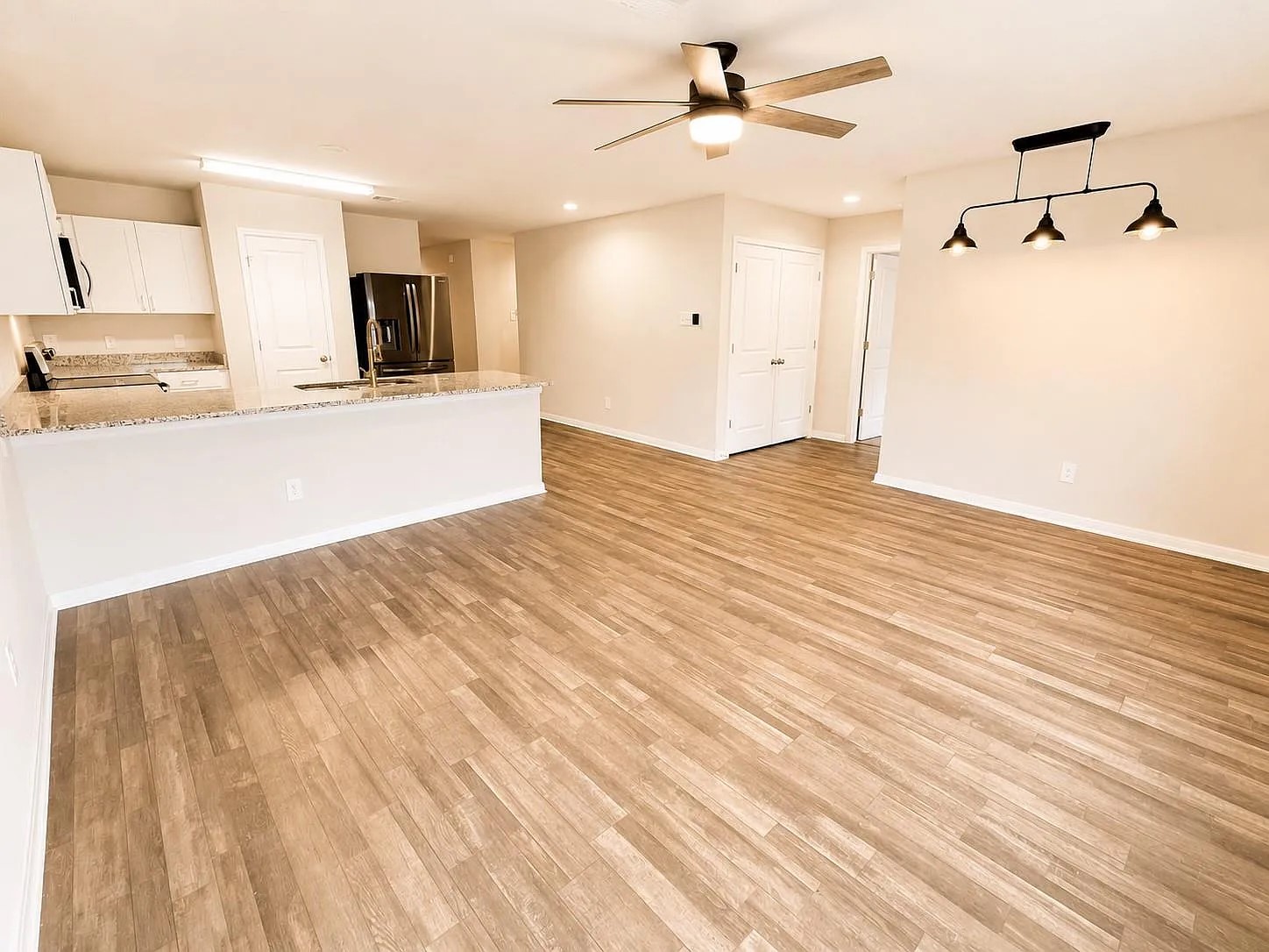 15674 Briar Forest Drive Property Photo 2