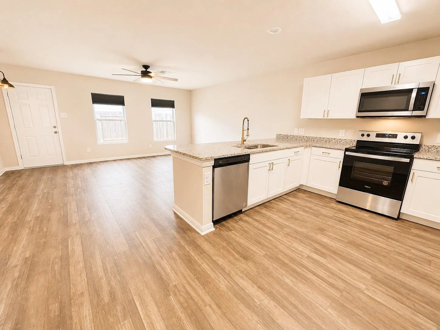 15674 Briar Forest Drive Property Photo 3
