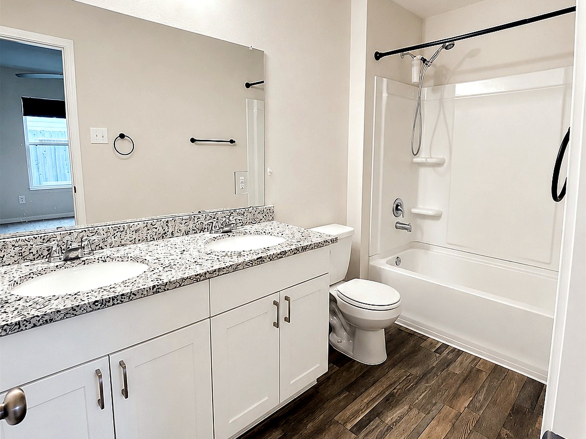 15674 Briar Forest Drive Property Photo 16