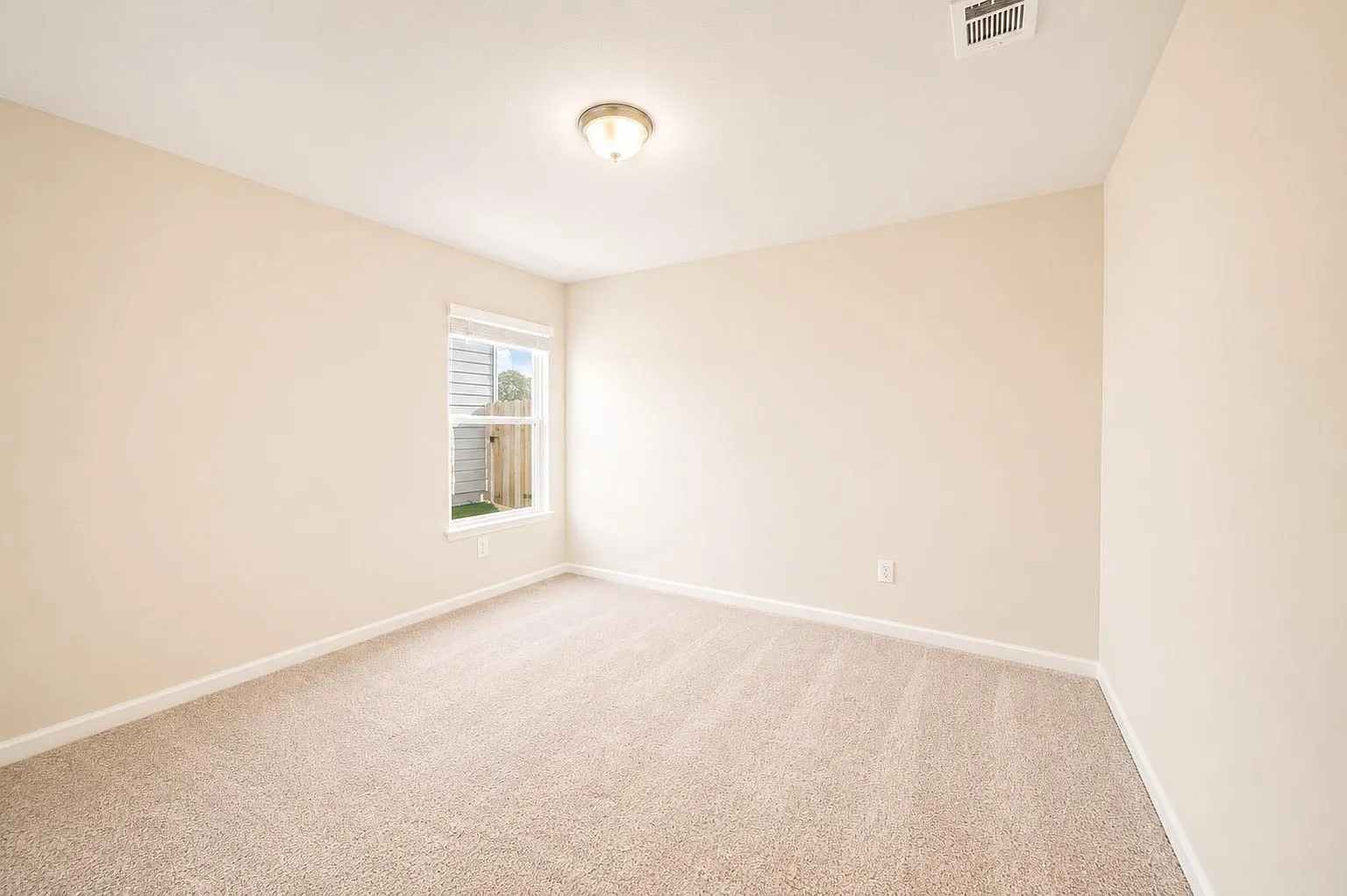 15674 Briar Forest Drive Property Photo 20