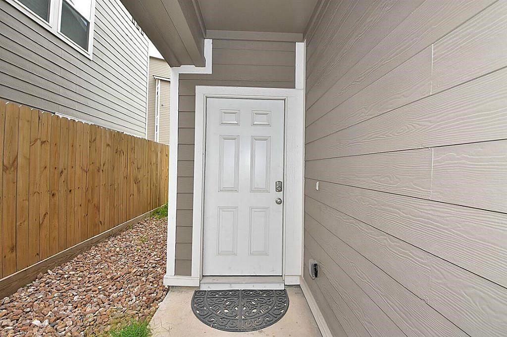 5321 Avenue J Property Photo 2