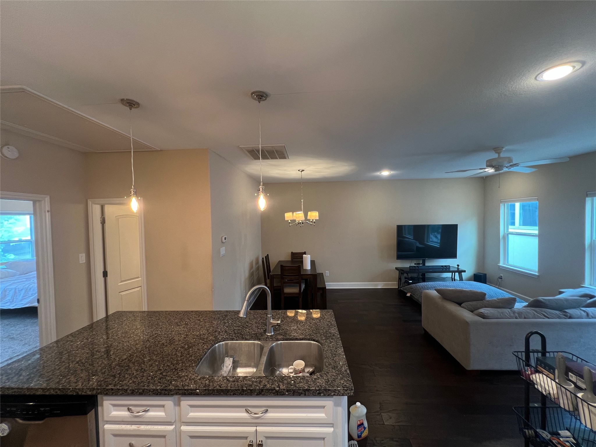 5321 Avenue J Property Photo 4