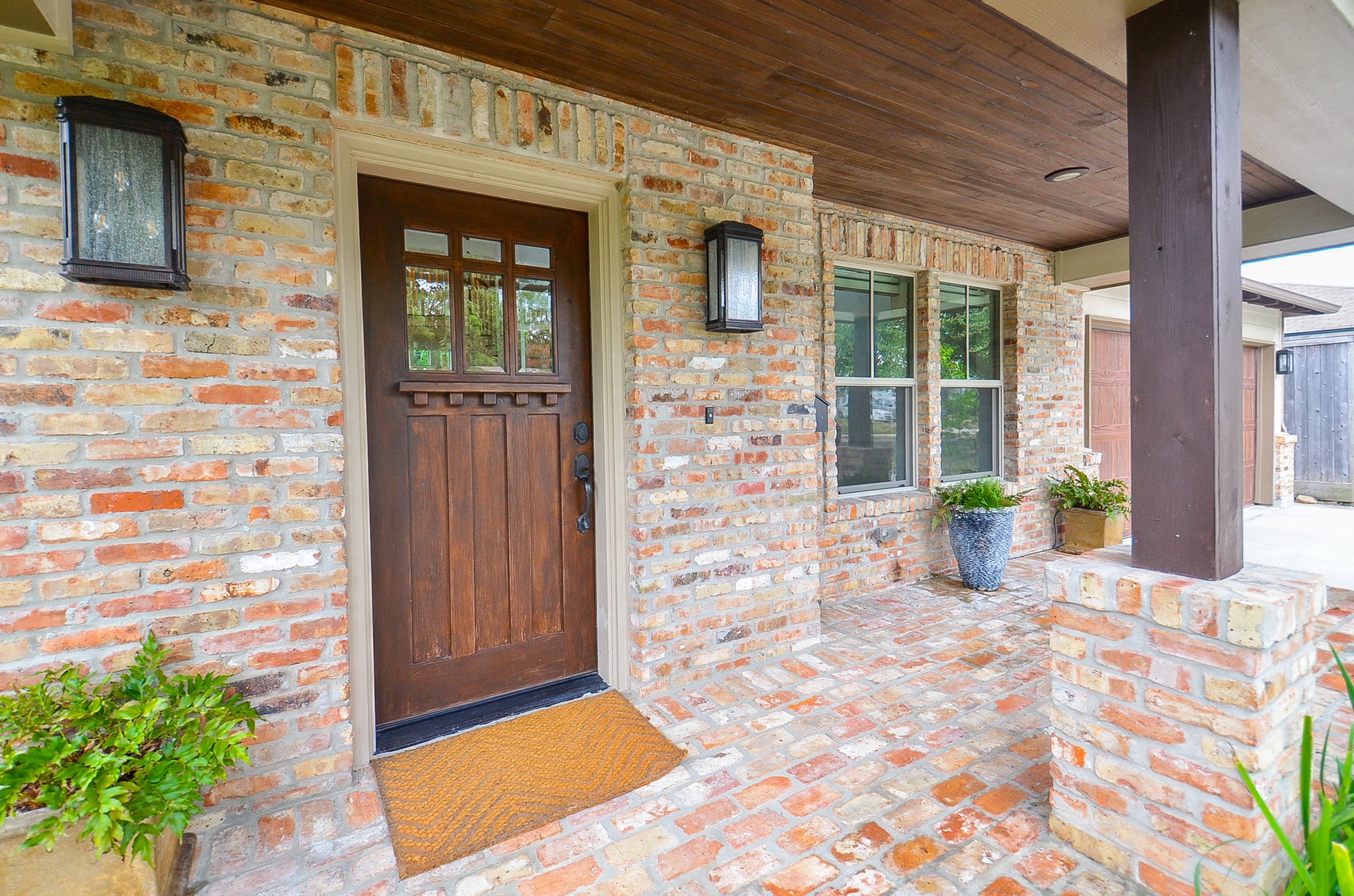5413 De Milo Drive Property Photo 3