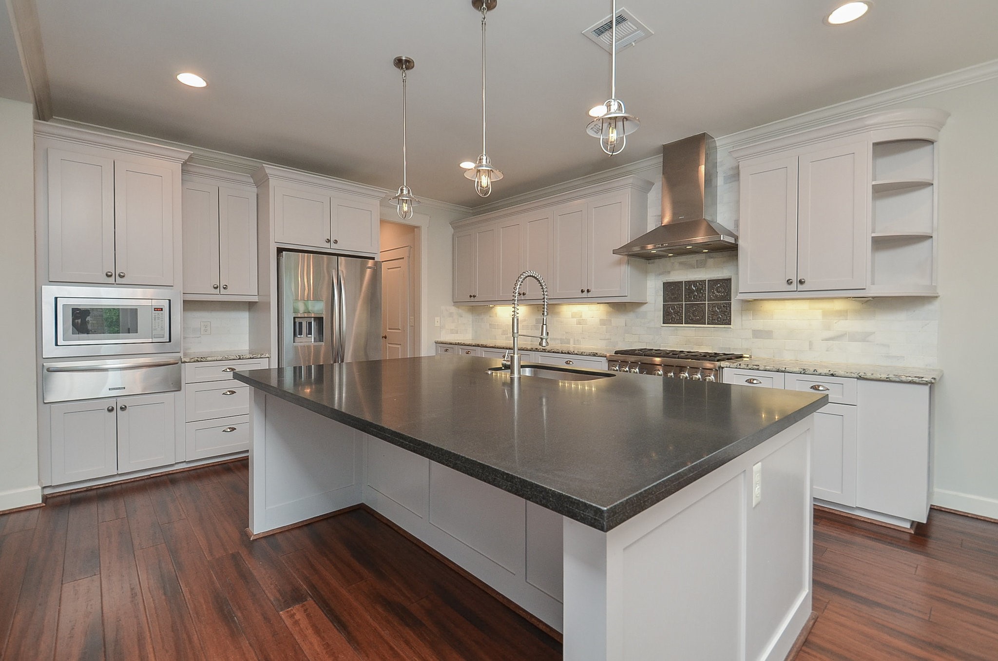 5413 De Milo Drive Property Photo 10