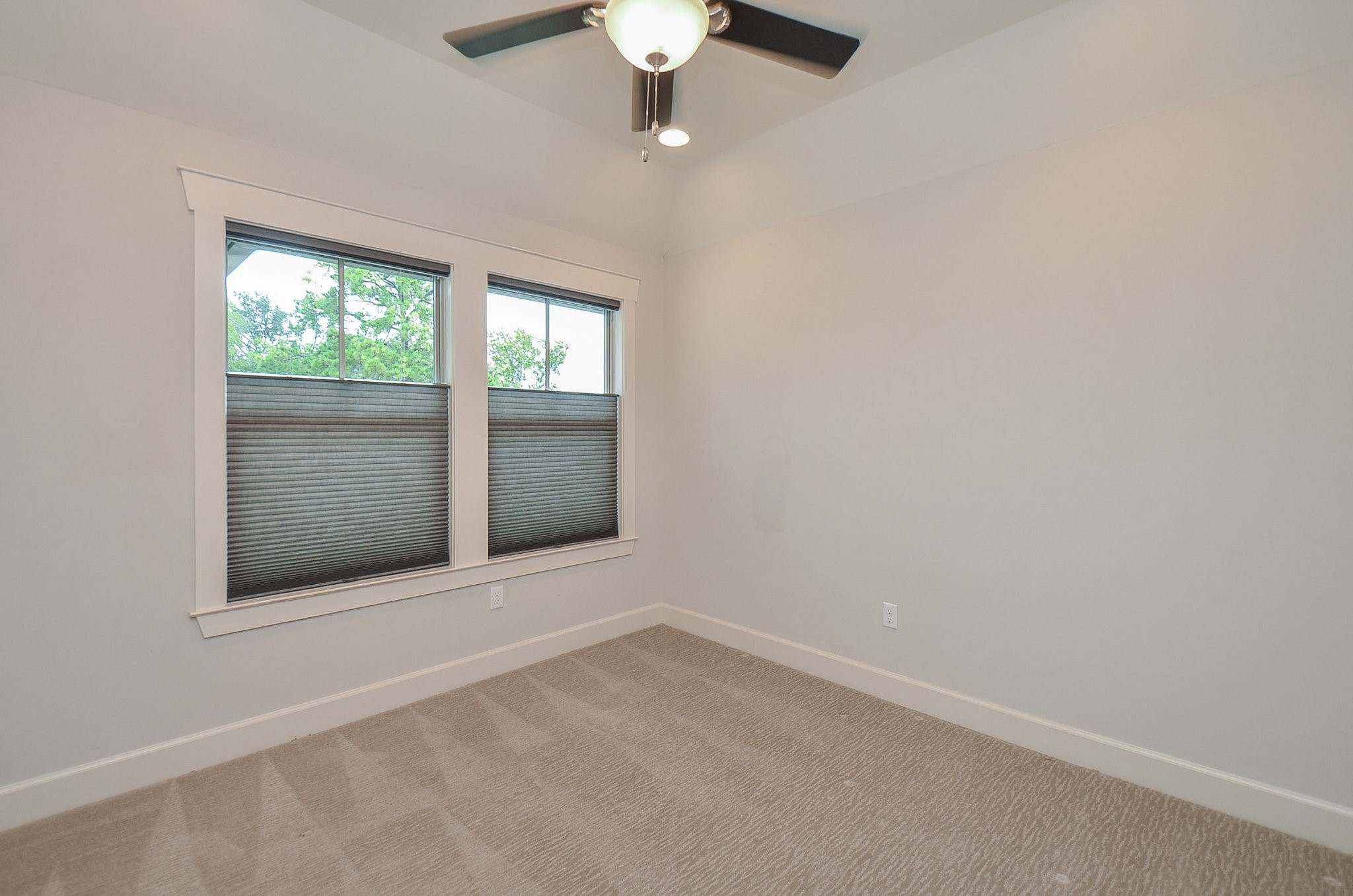 5413 De Milo Drive Property Photo 23