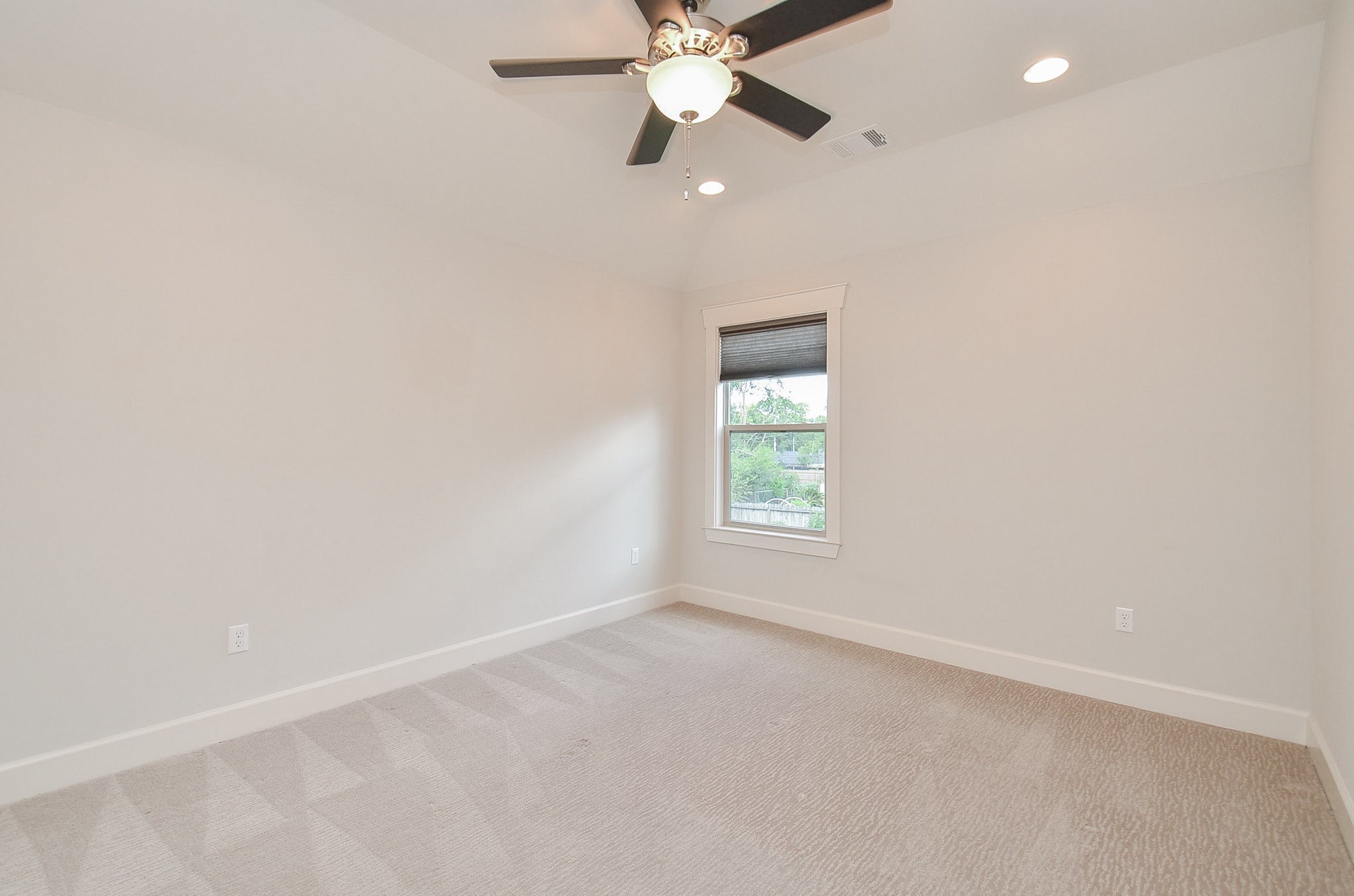 5413 De Milo Drive Property Photo 26