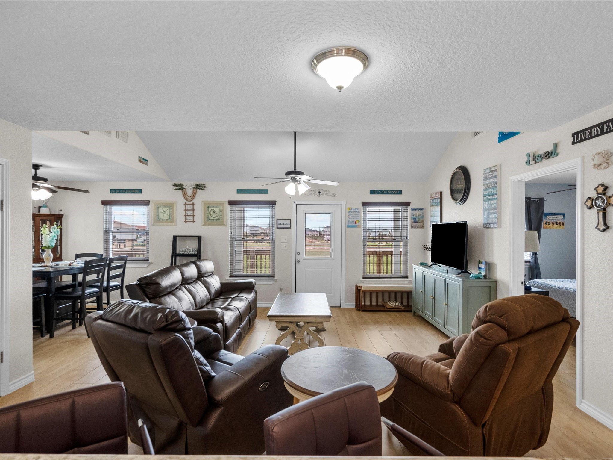 85 Santar Loop Property Photo 30