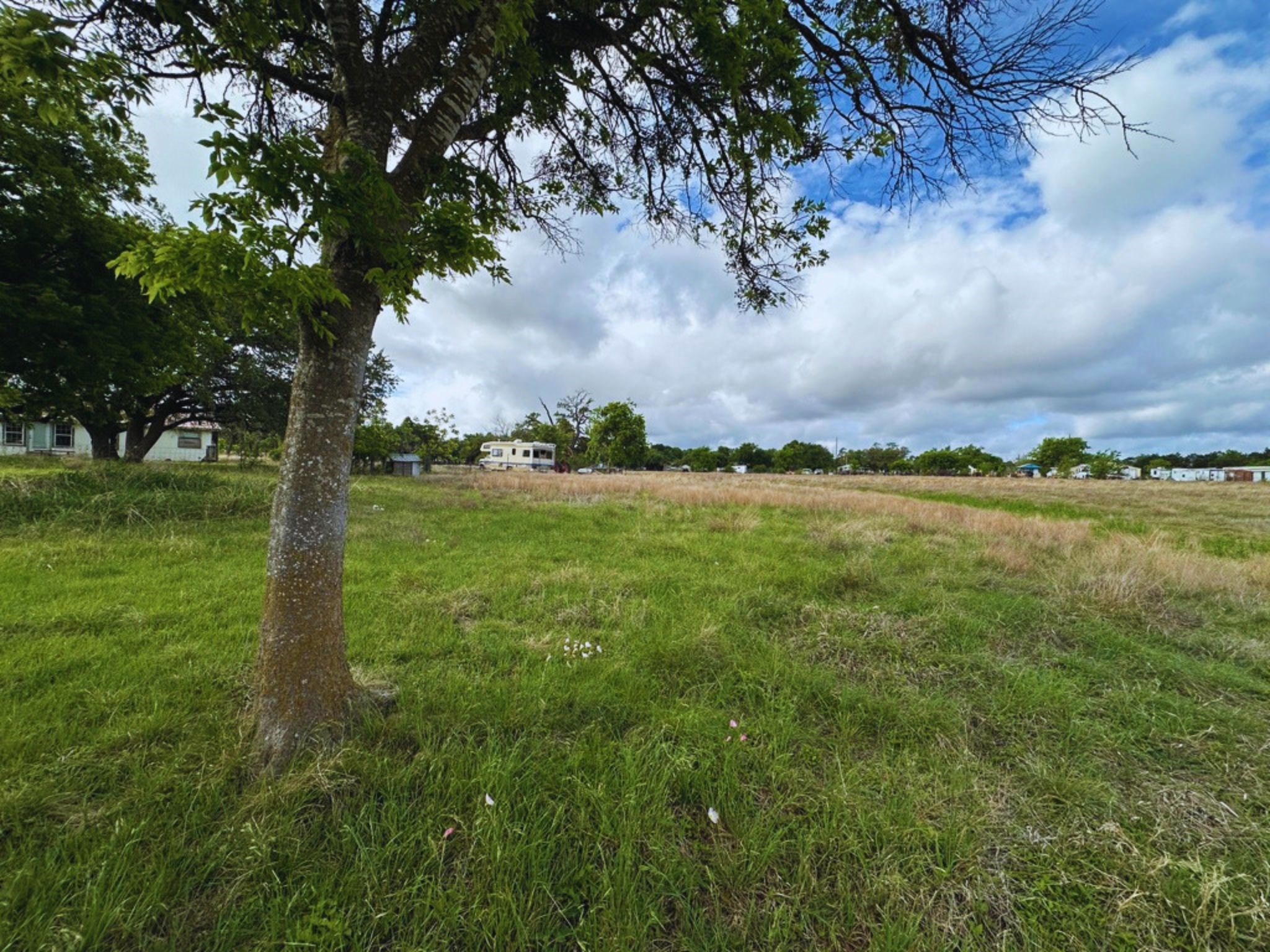 718 E Fm 243 Property Photo 11