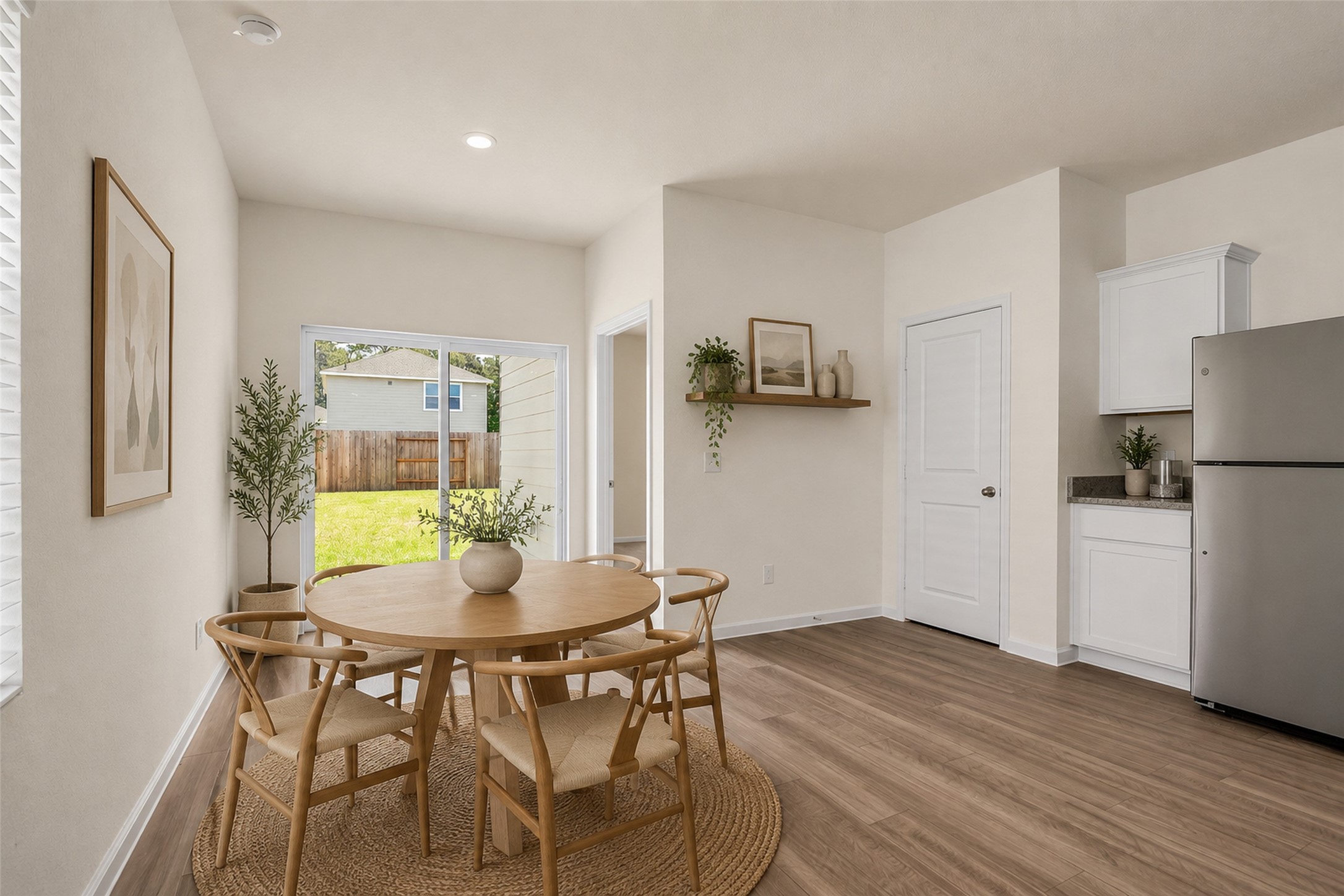 18669 Shauna Danielle Drive Property Photo 7