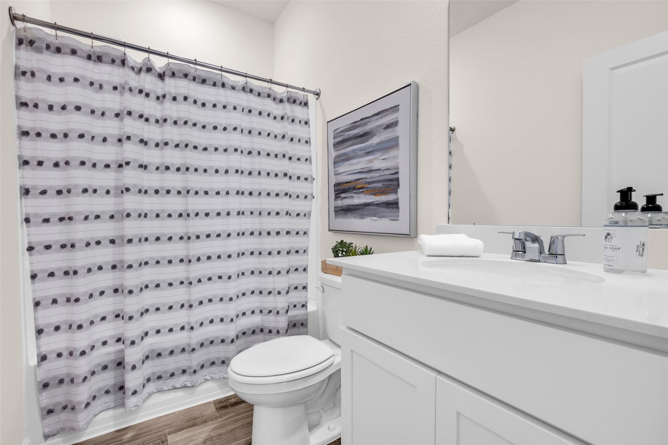 18669 Shauna Danielle Drive Property Photo 16