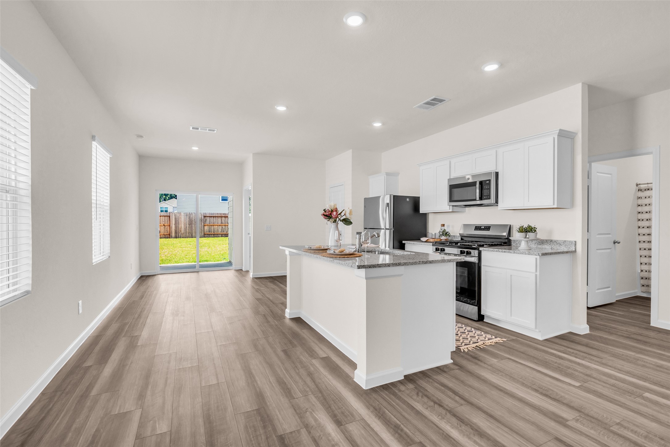 18669 Shauna Danielle Drive Property Photo 19