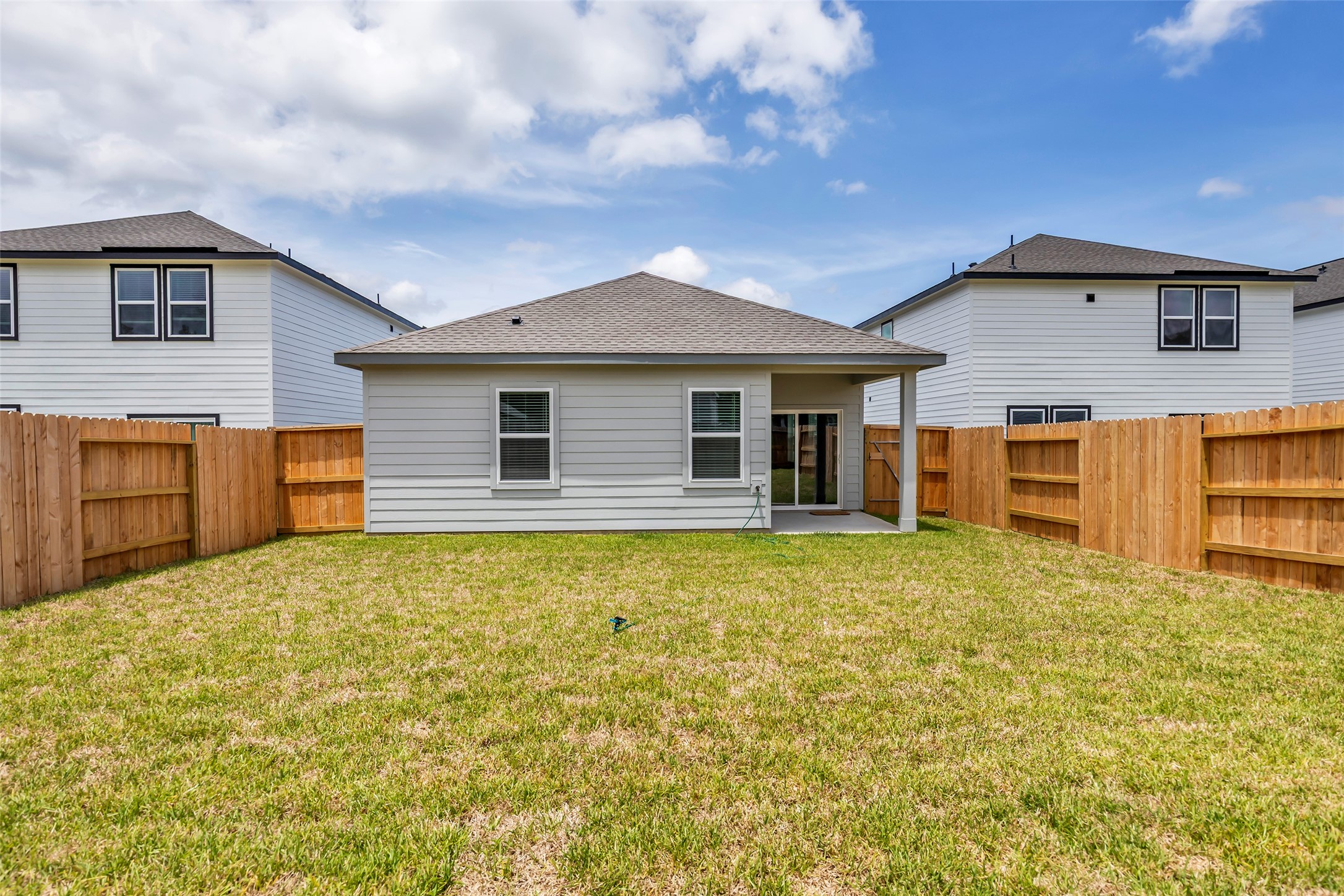 18669 Shauna Danielle Drive Property Photo 29