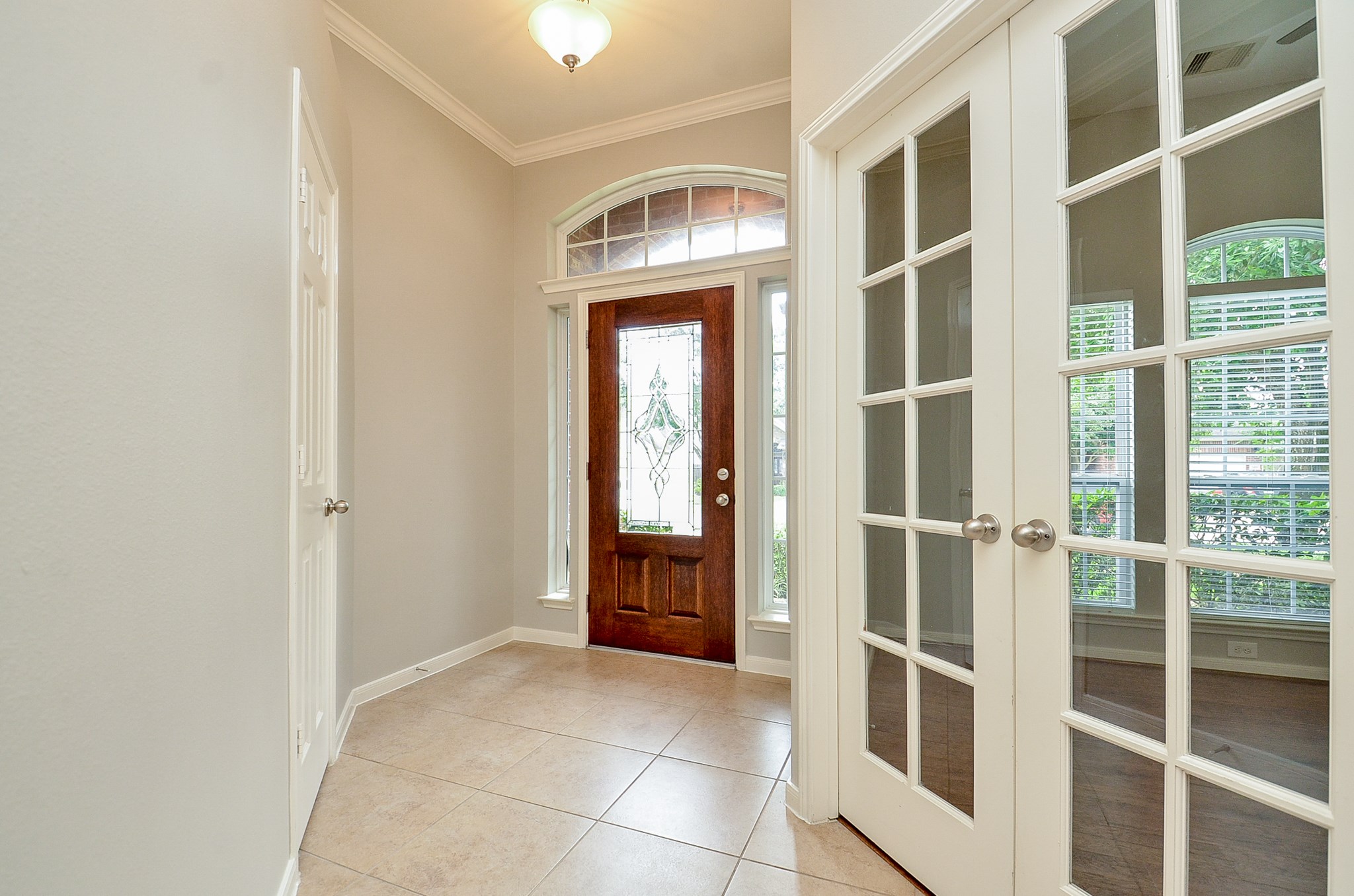 24514 Springwood Glen Lane Property Photo 3