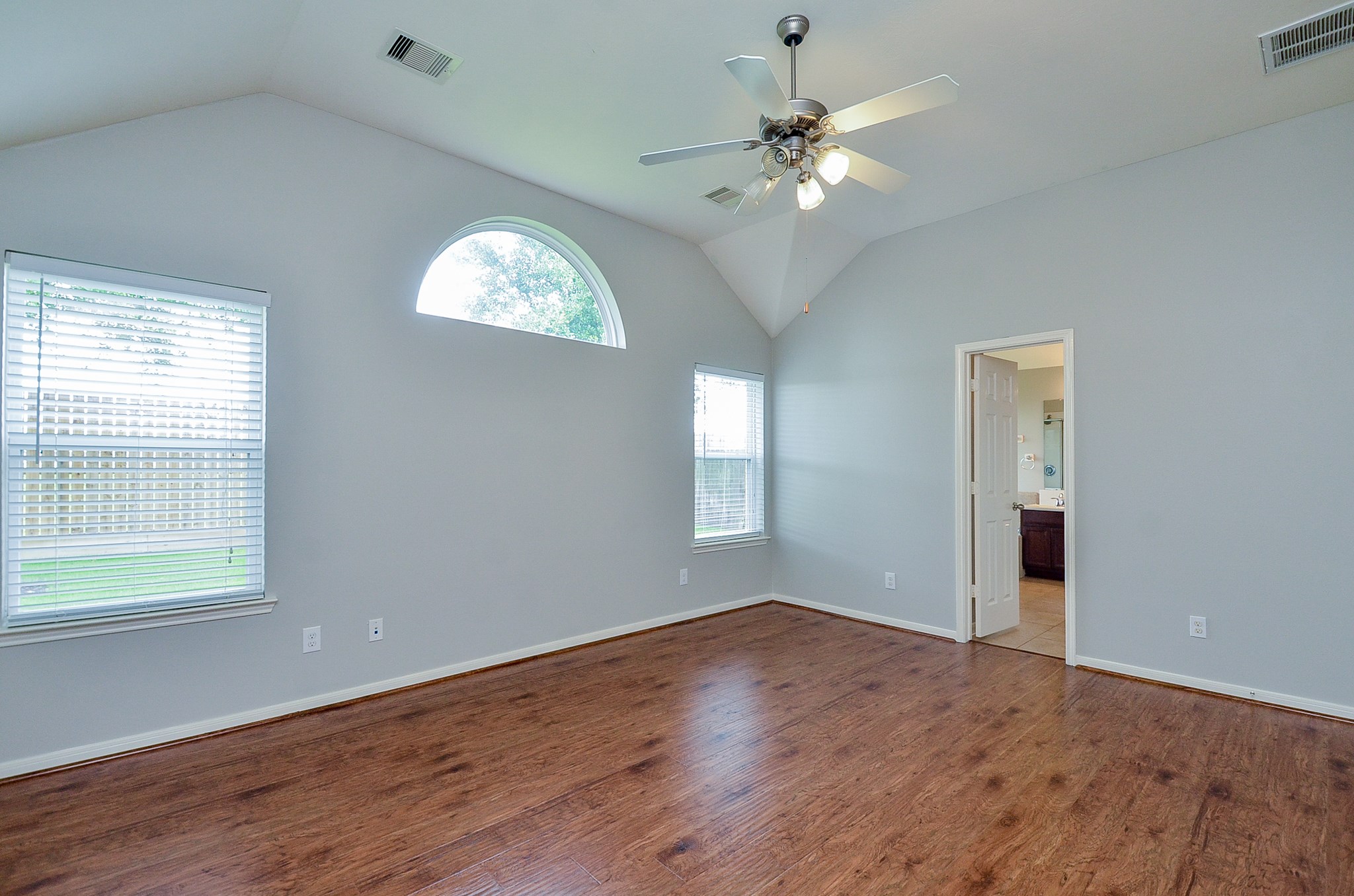 24514 Springwood Glen Lane Property Photo 15