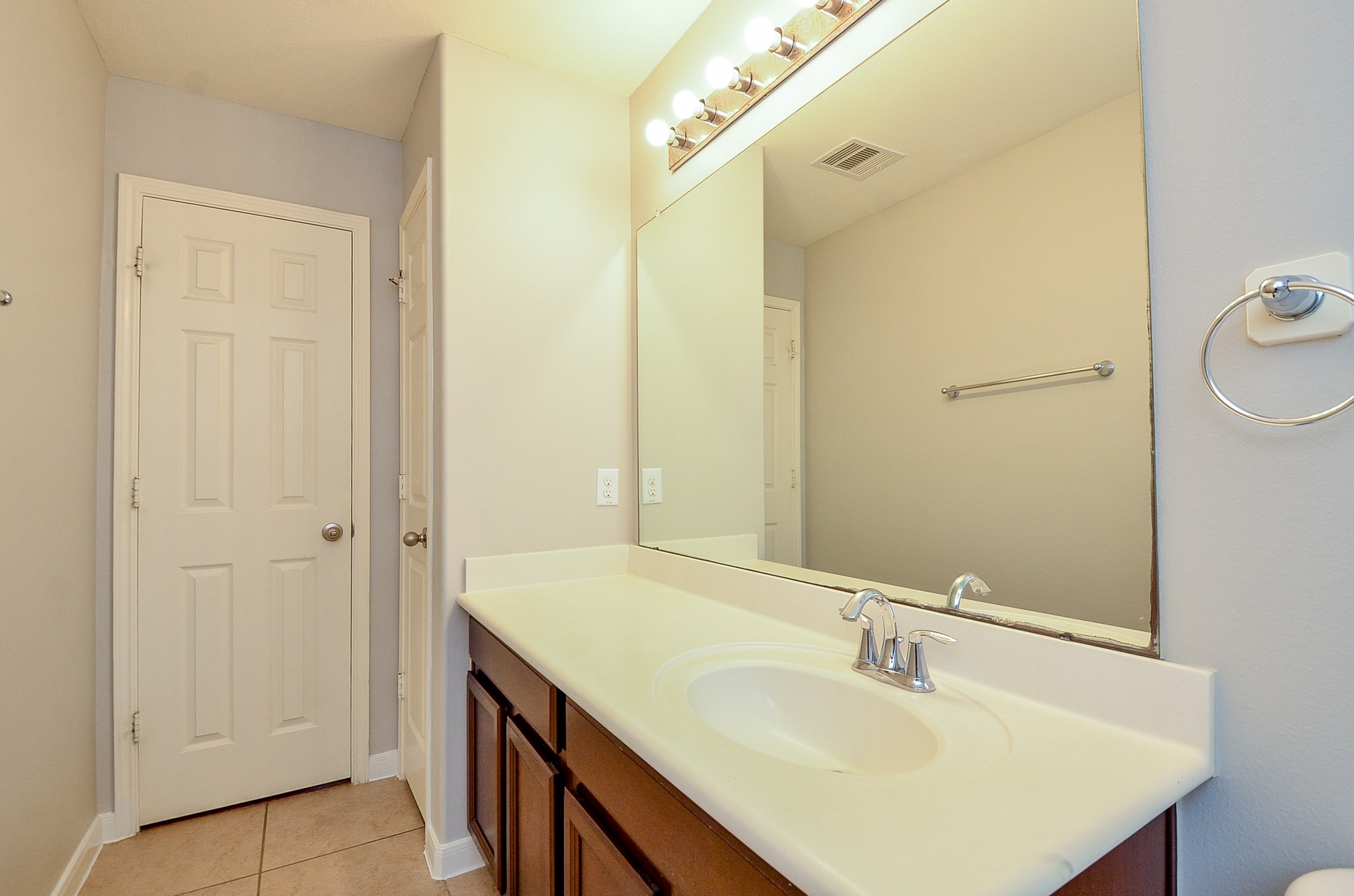 24514 Springwood Glen Lane Property Photo 18