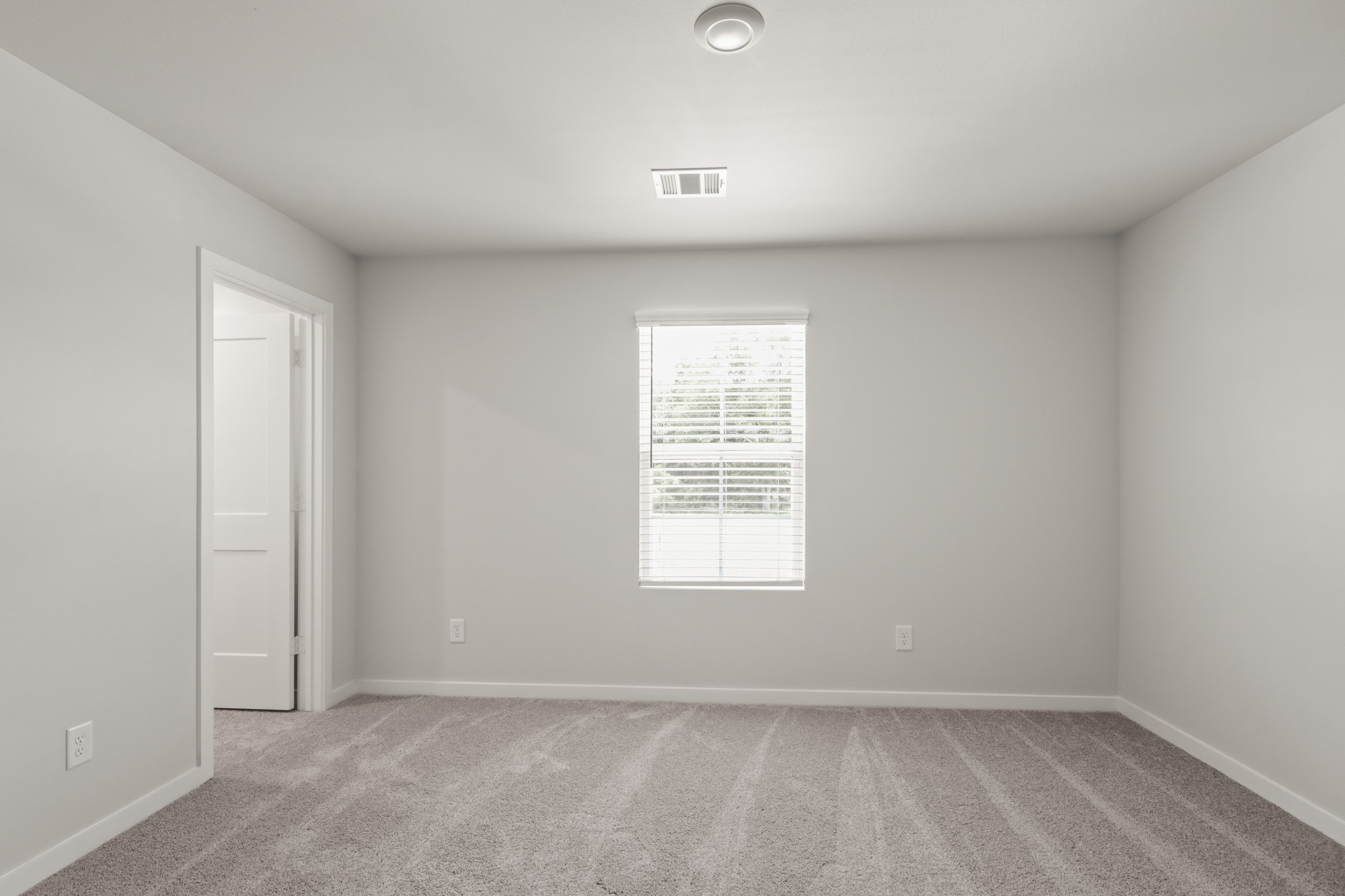 9748 Caney Bend Road Property Photo 16