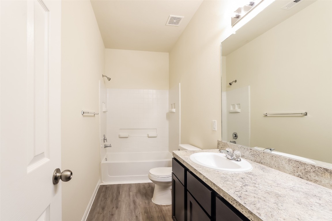 12330 Roy Mix Bohn Lane Property Photo 9