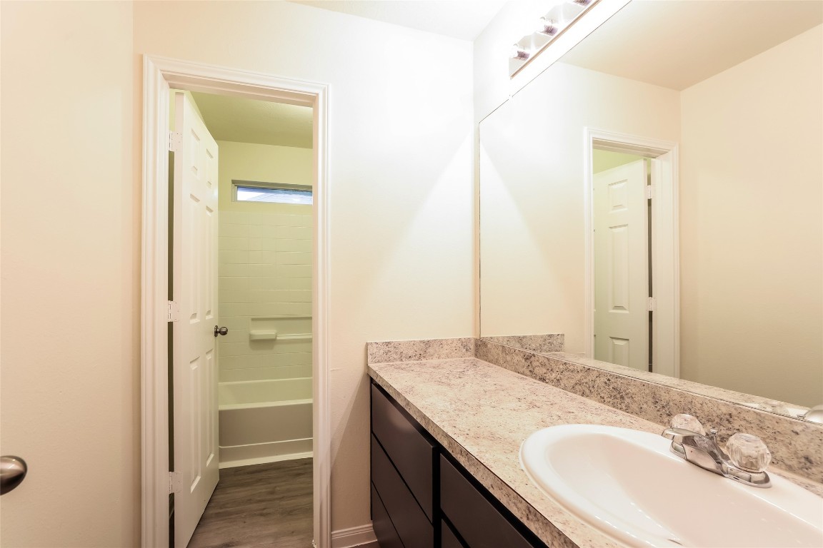 12330 Roy Mix Bohn Lane Property Photo 13