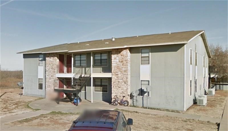 100 S Prairie Circle Property Photo 4