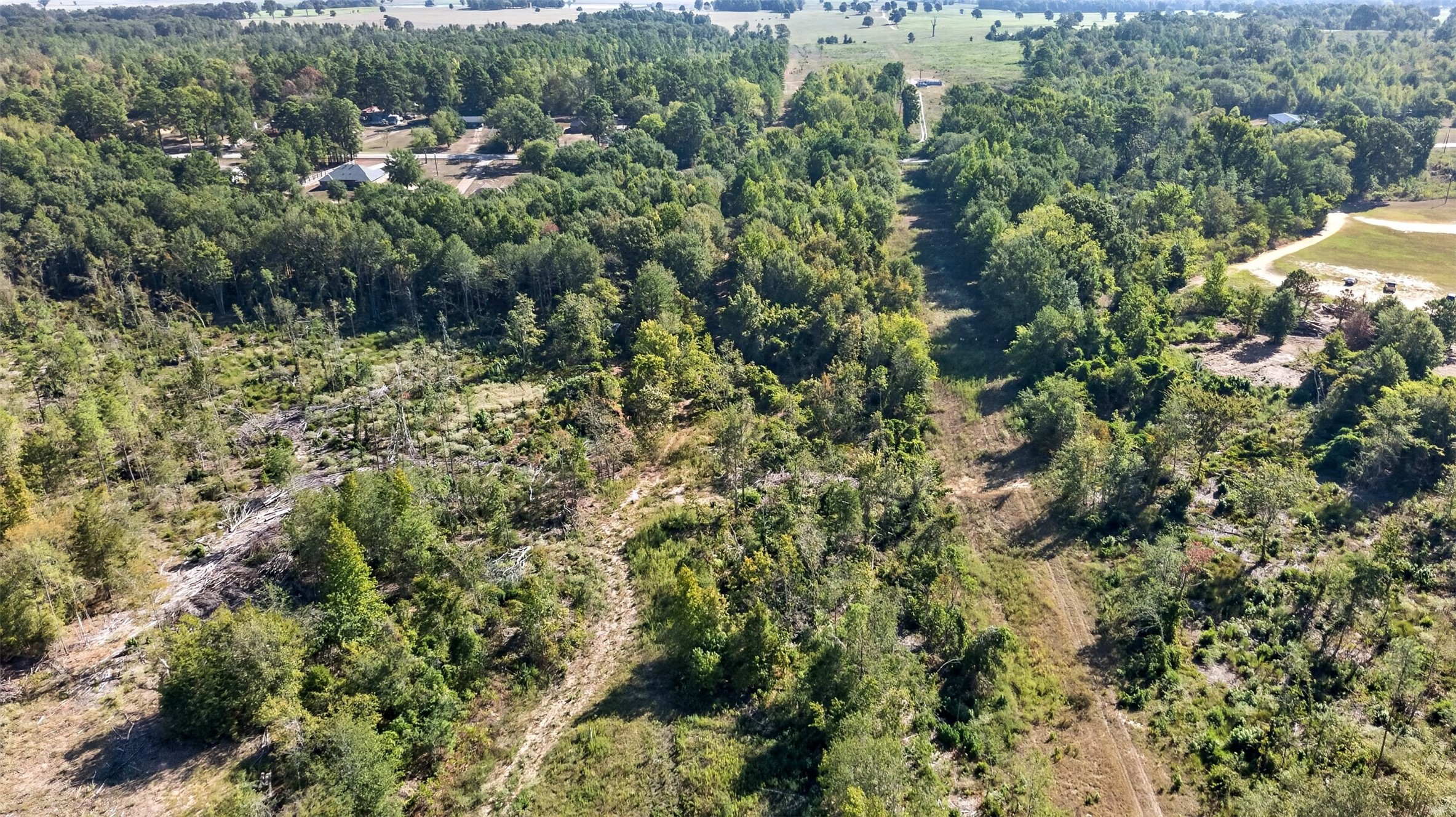 Na Fm-757 Property Photo 4