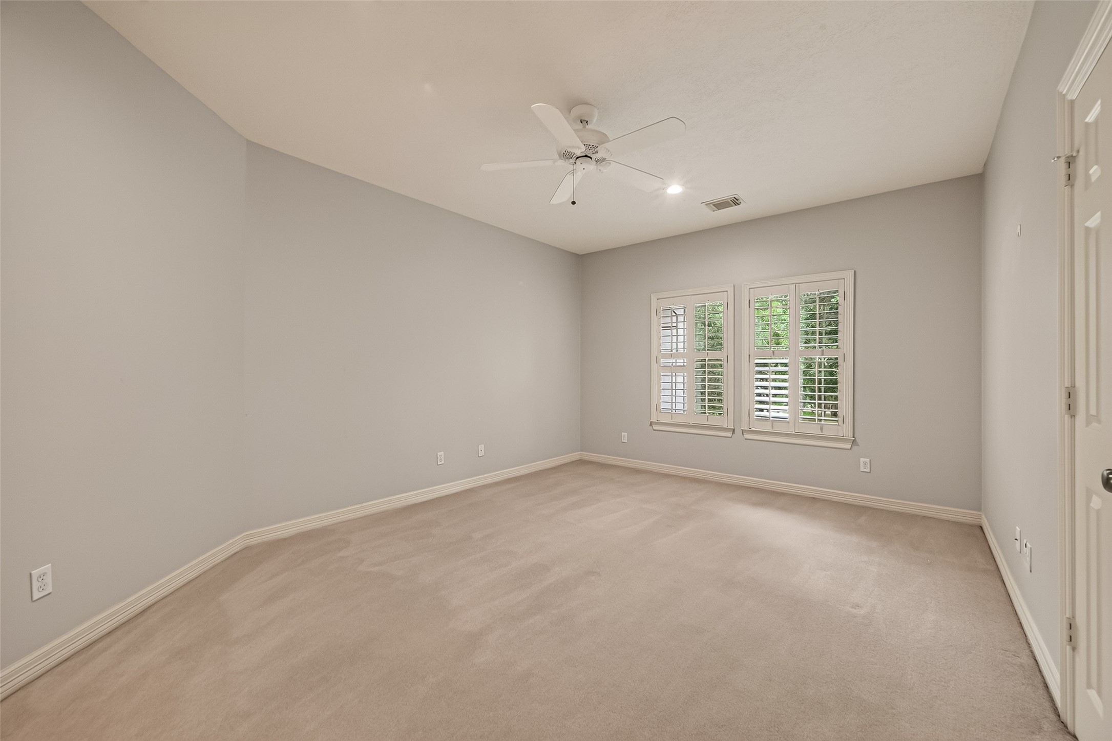 14 Sullivans Landing Property Photo 29