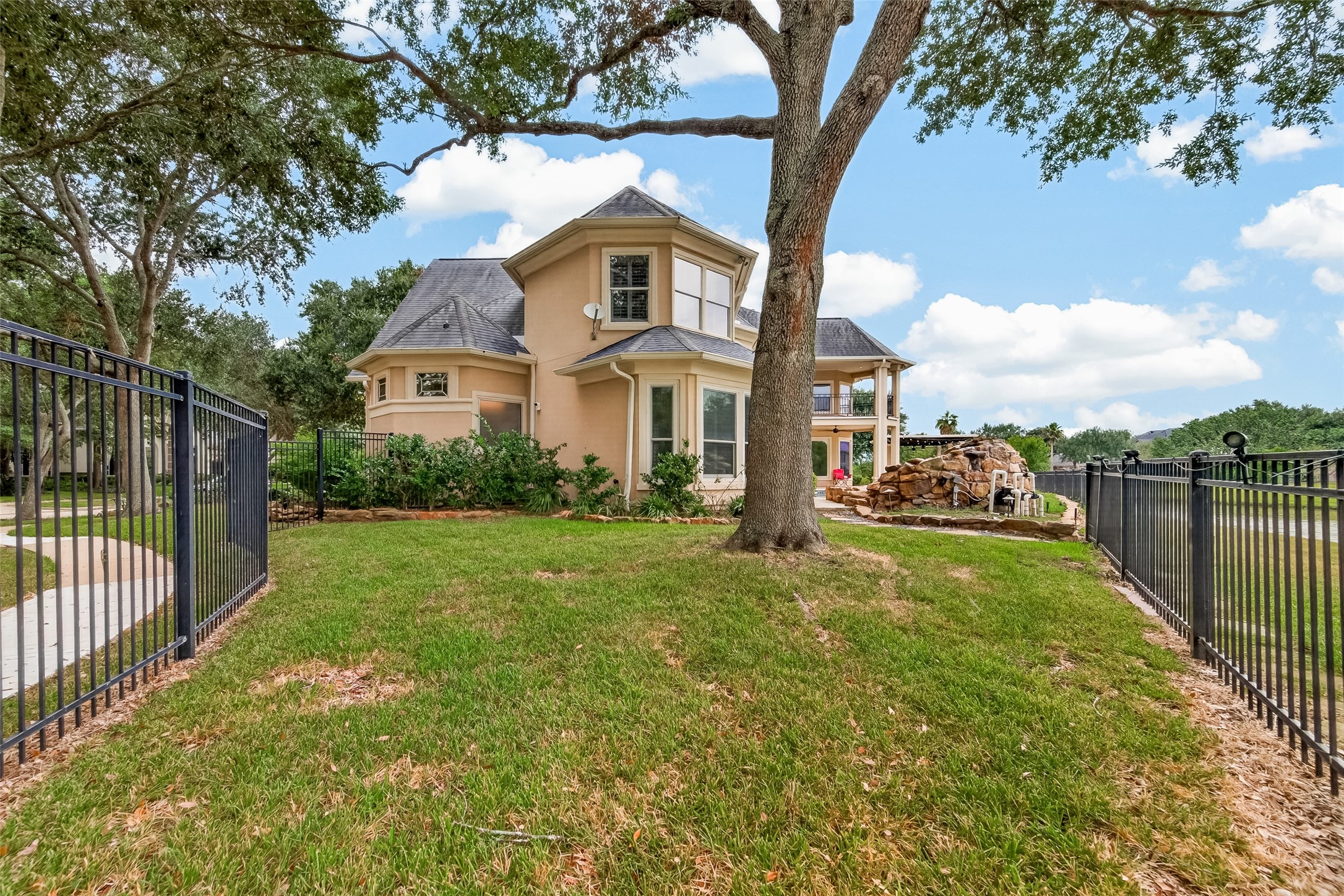 14 Sullivans Landing Property Photo 46