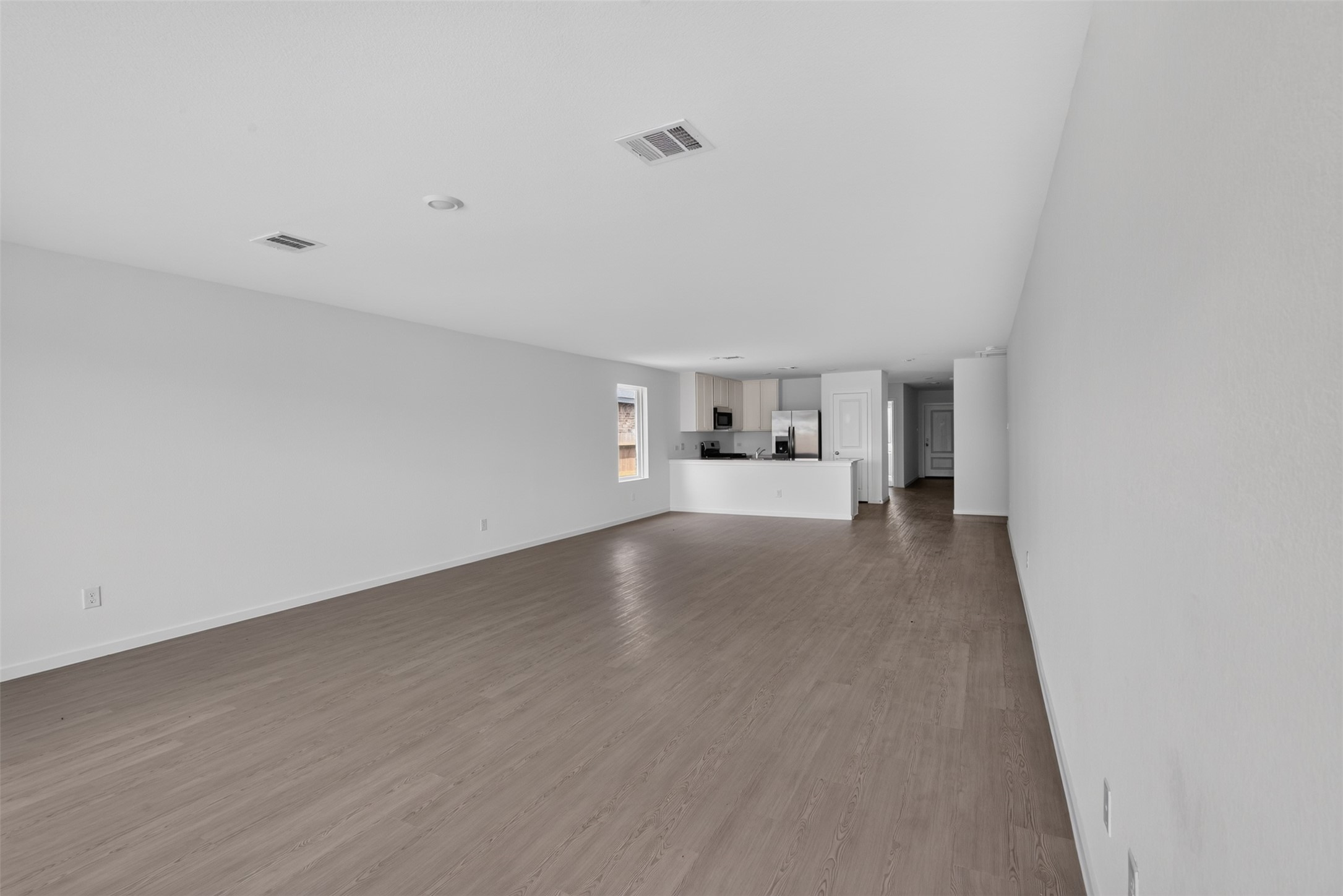 3008 Calhoun Falls Drive Property Photo 6