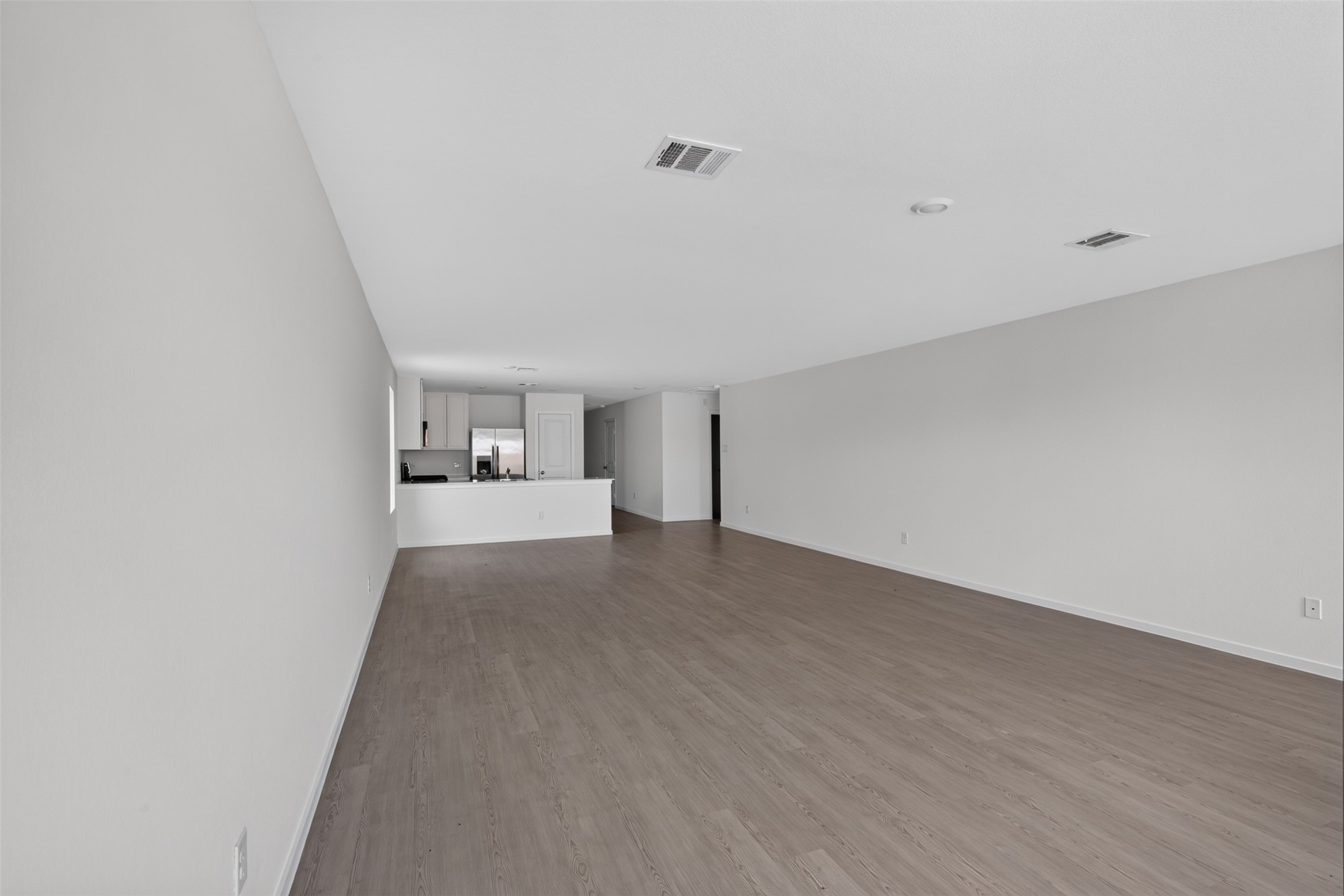 3008 Calhoun Falls Drive Property Photo 8
