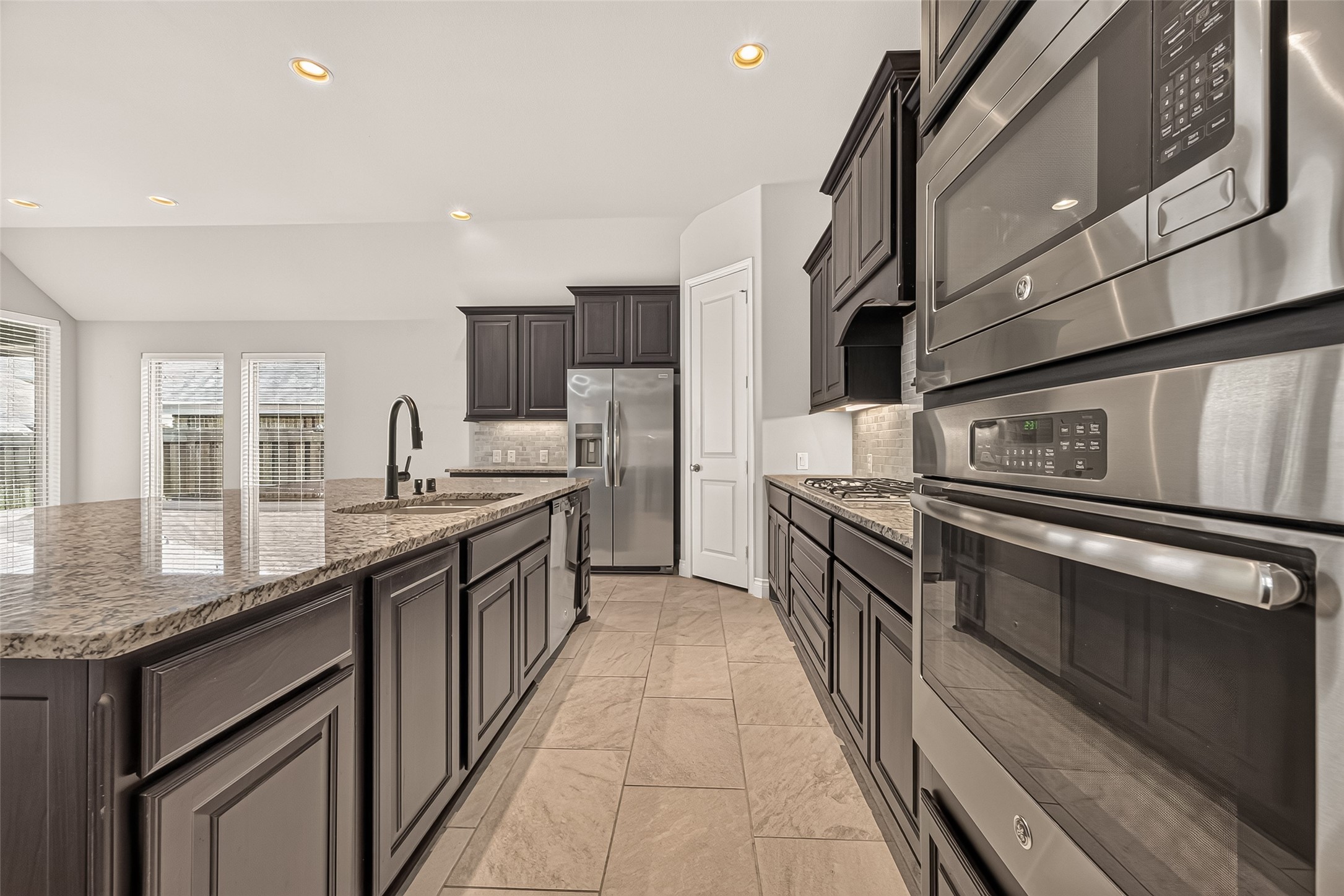 27124 Holtwood Grove Road Property Photo 11
