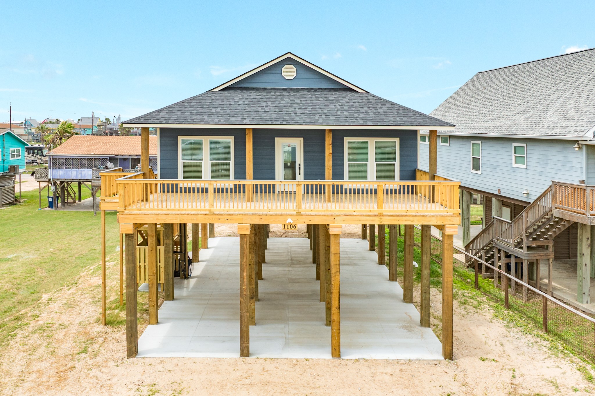 1106 White Cap Drive Property Photo 7