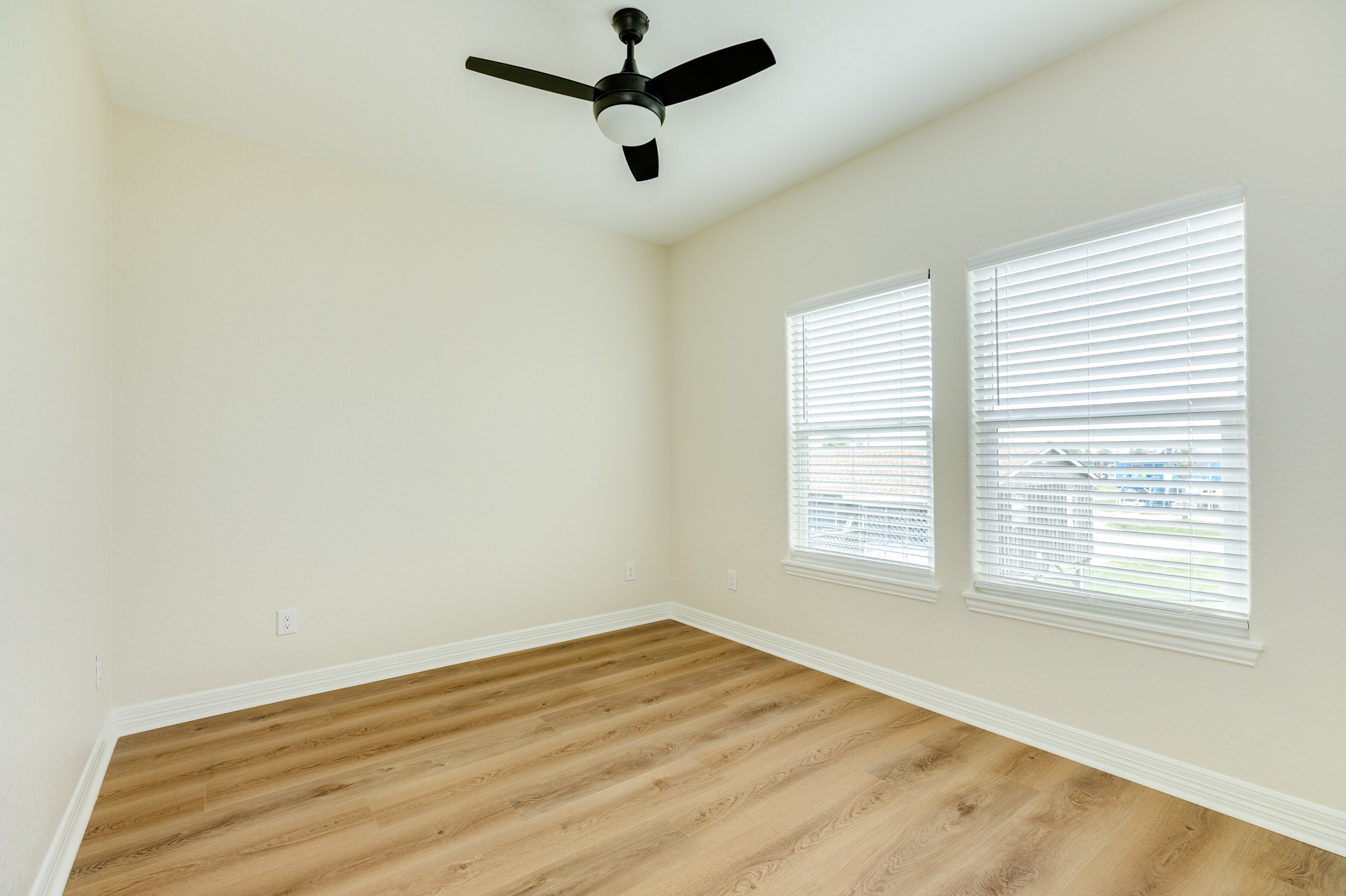 1106 White Cap Drive Property Photo 31