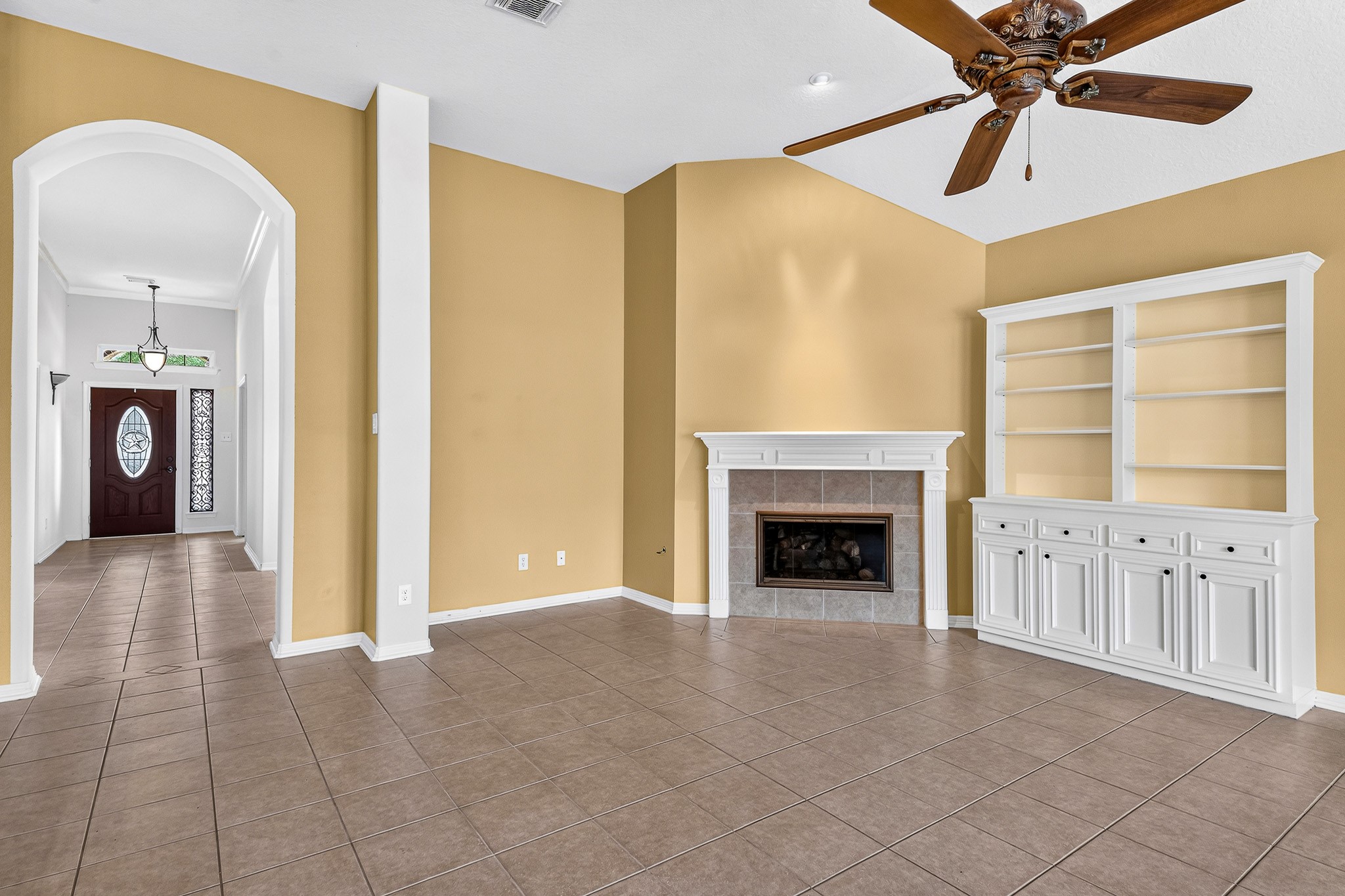 2705 Rocky Springs Drive Property Photo 5