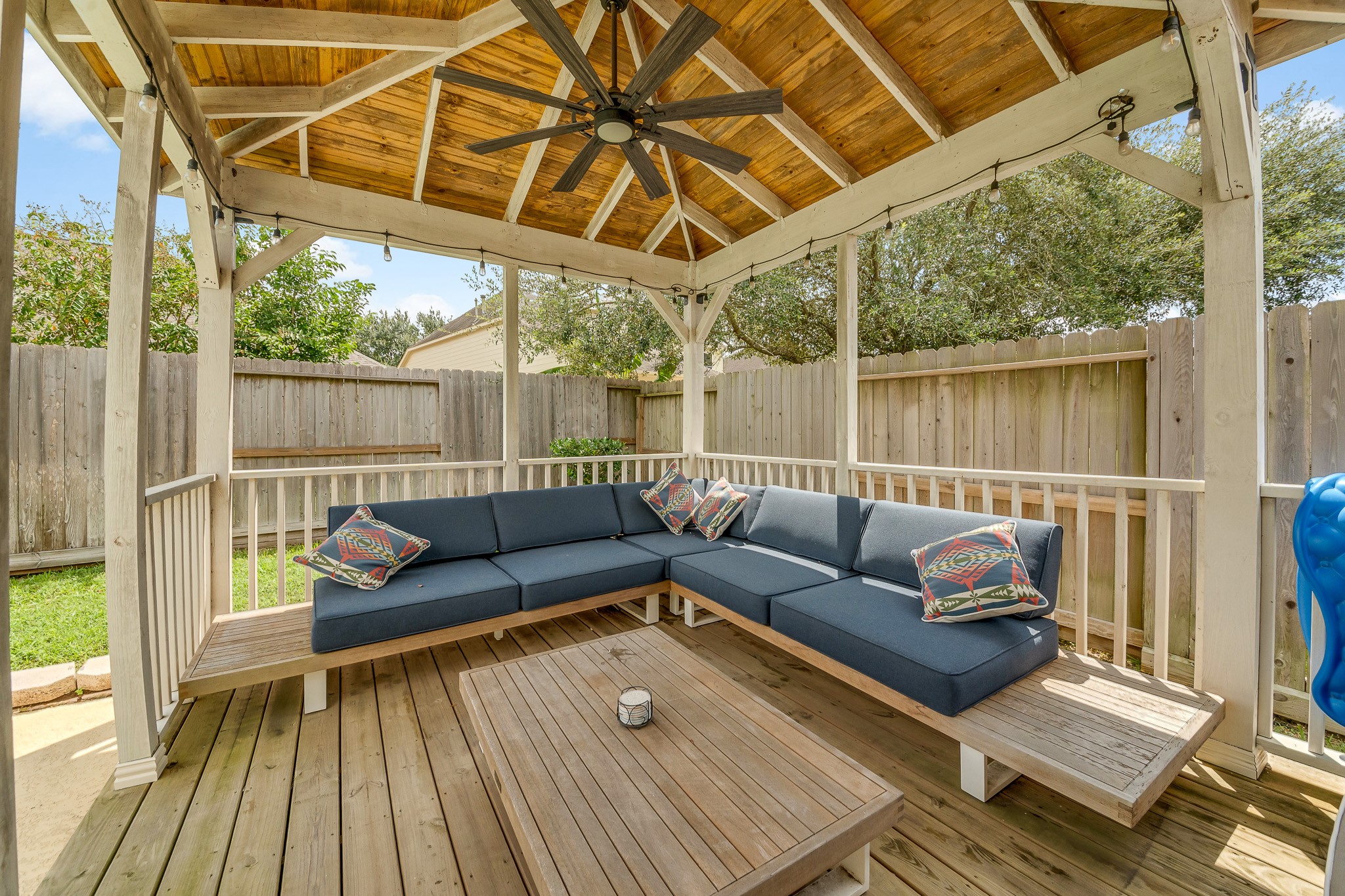 2705 Rocky Springs Drive Property Photo 22