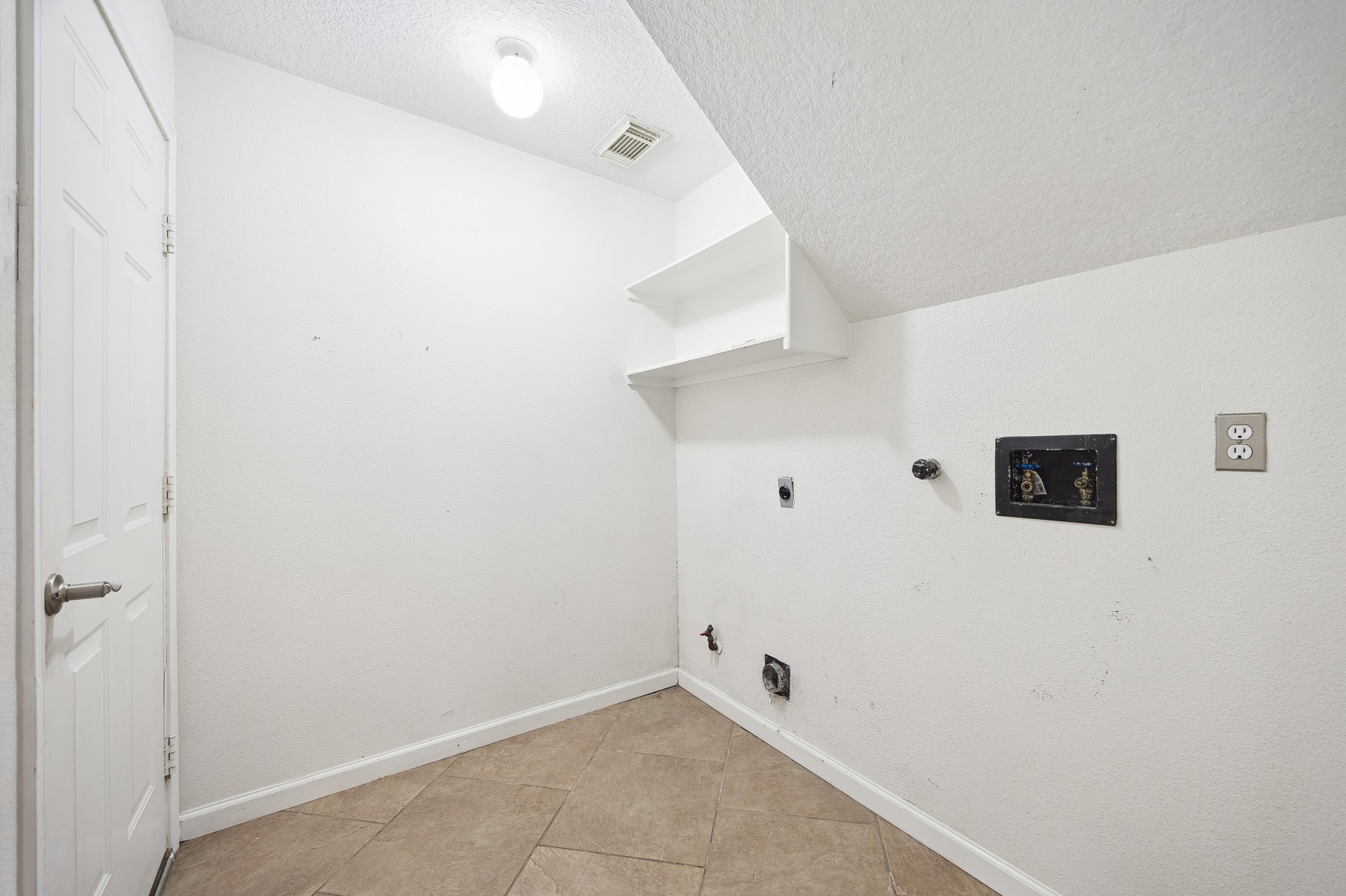 12831 Dove Point Lane Property Photo 33