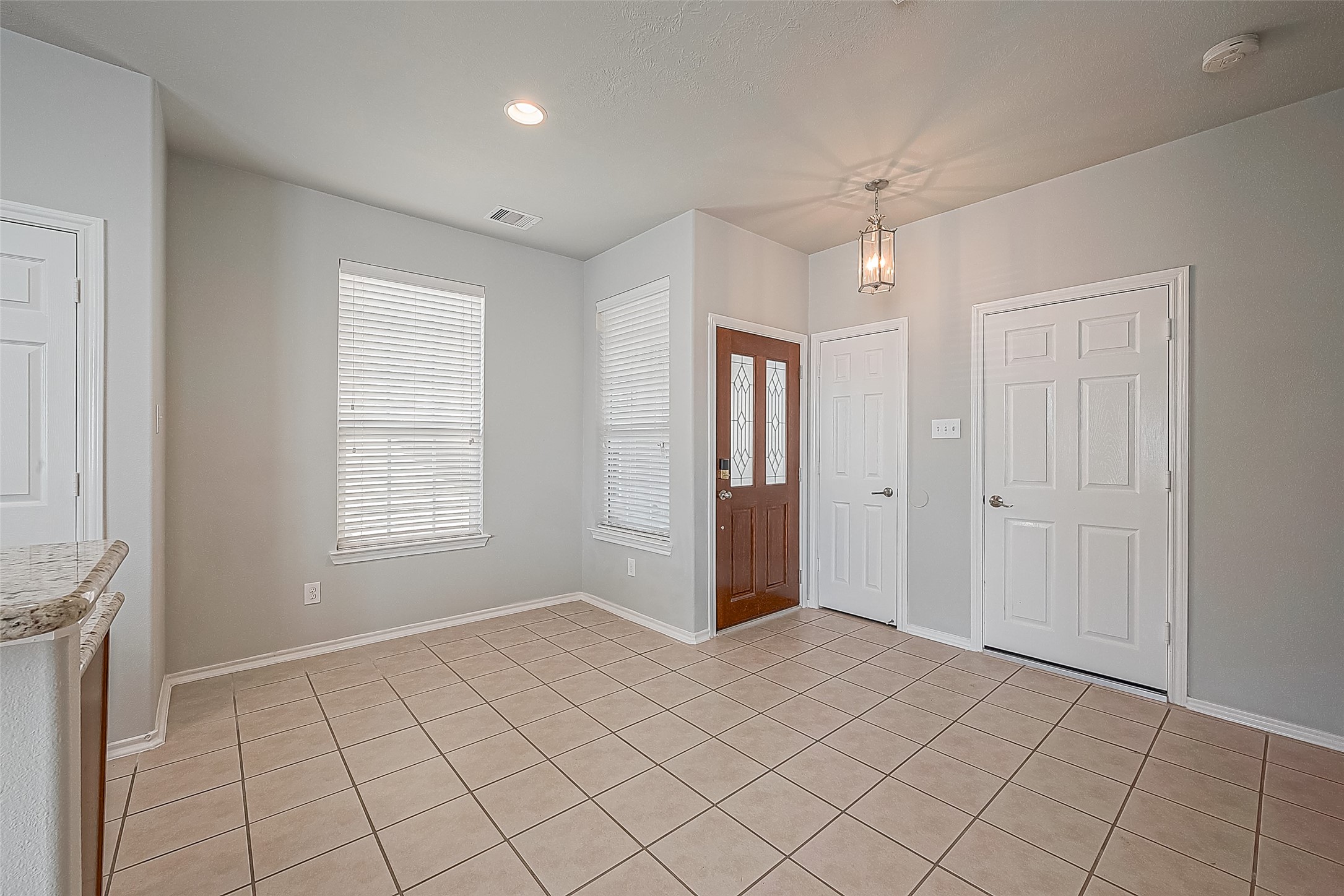 2748 Maybrook Hollow Lane Property Photo 7