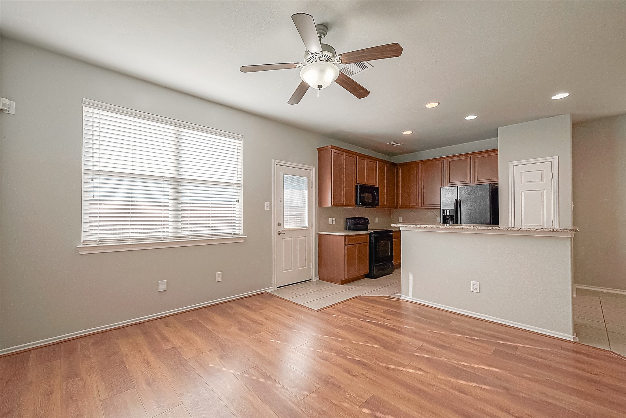 2748 Maybrook Hollow Lane Property Photo 10