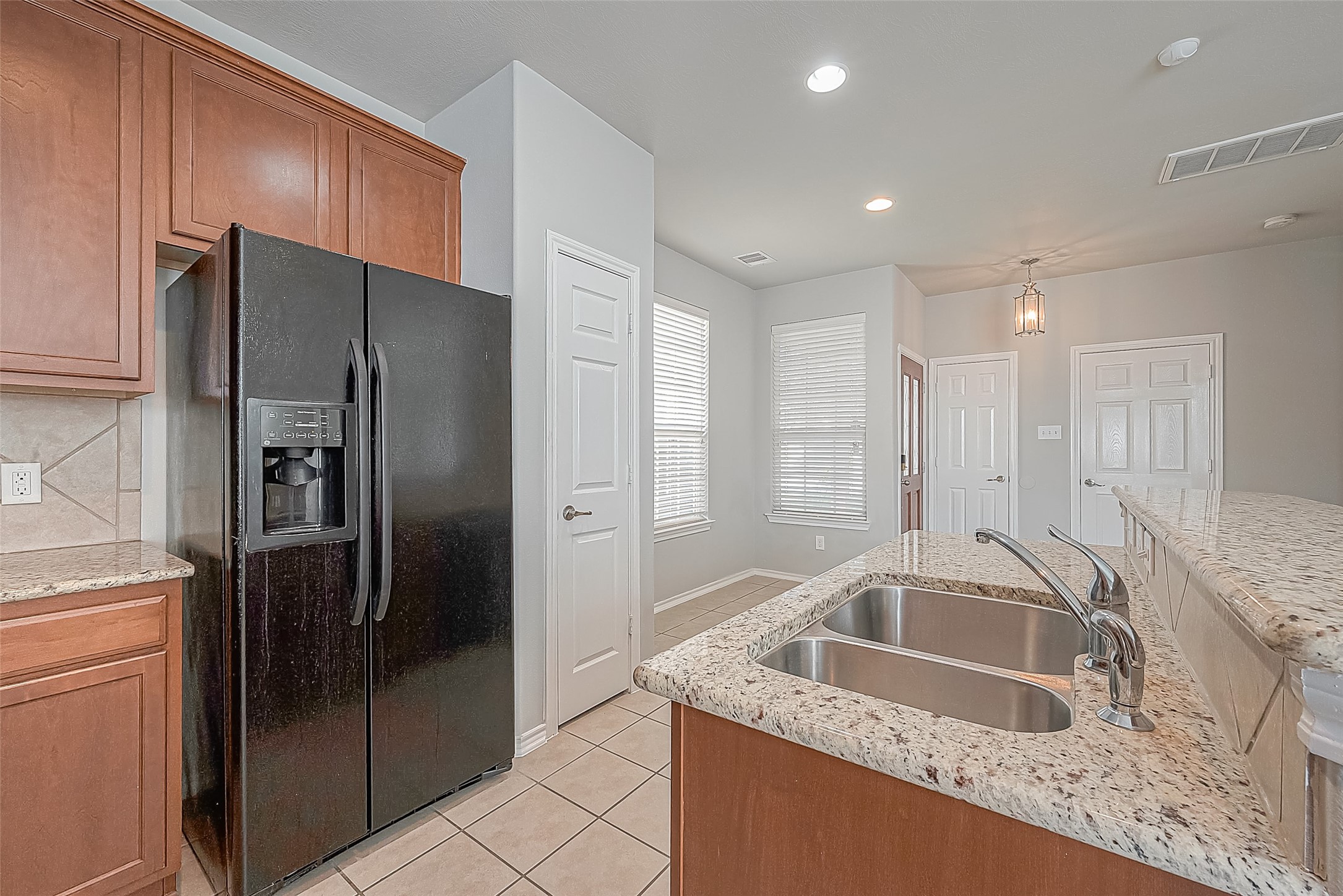 2748 Maybrook Hollow Lane Property Photo 18