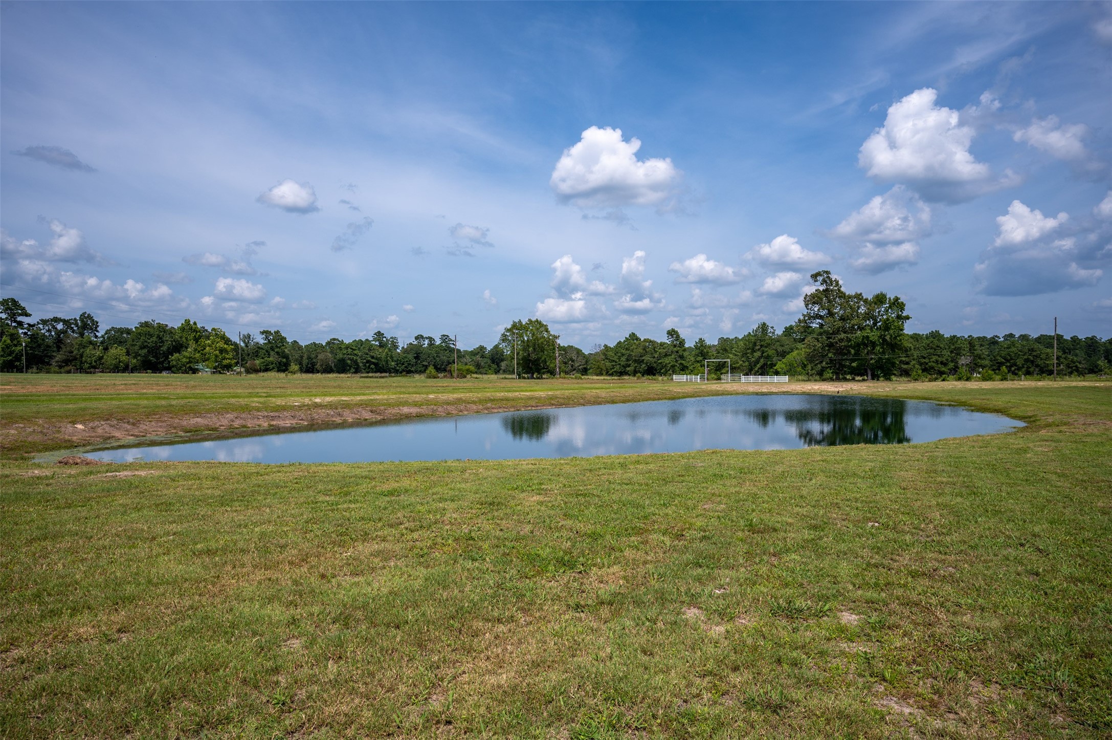 219 County Road 4800 Property Photo 18